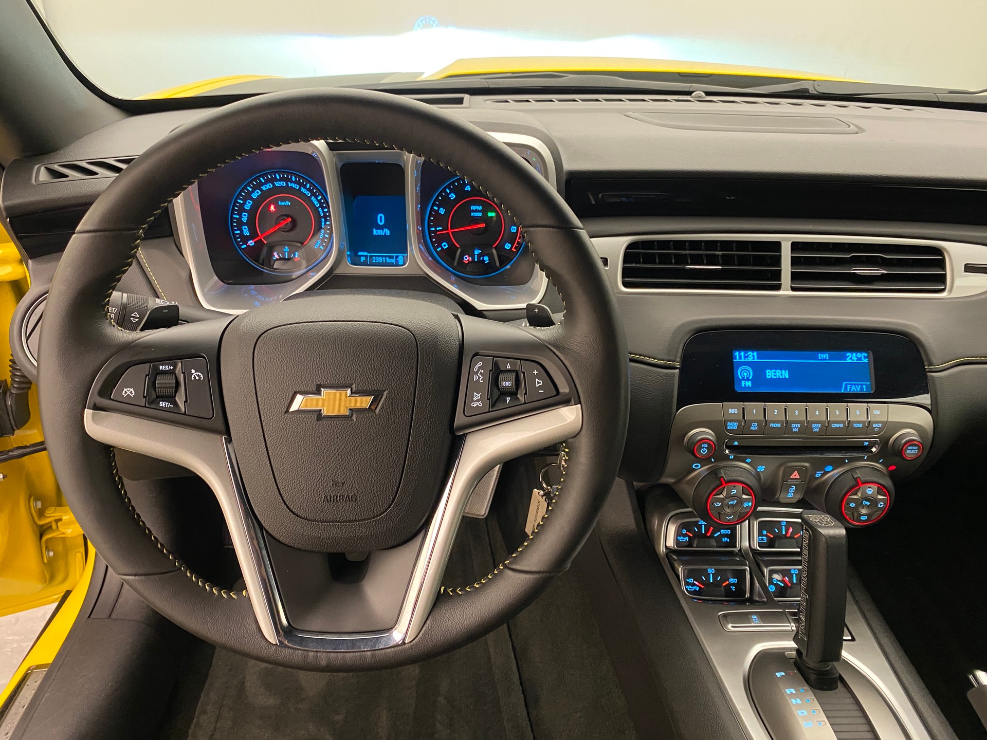 CHEVROLET Camaro 6.2 Transformer Edition-image-7