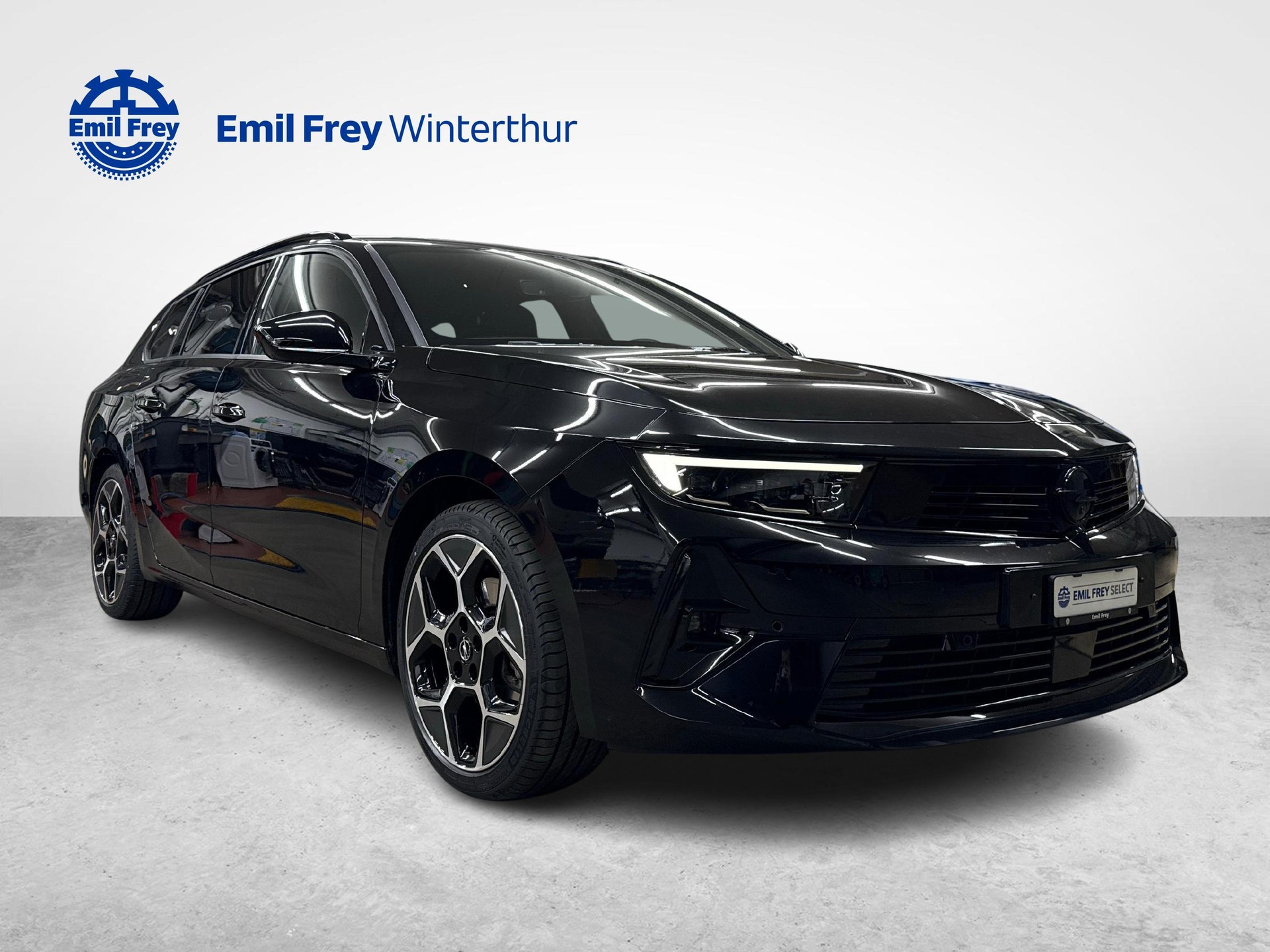 OPEL Astra Sports Tourer 1.2 T 130 Swiss Plus-image-6