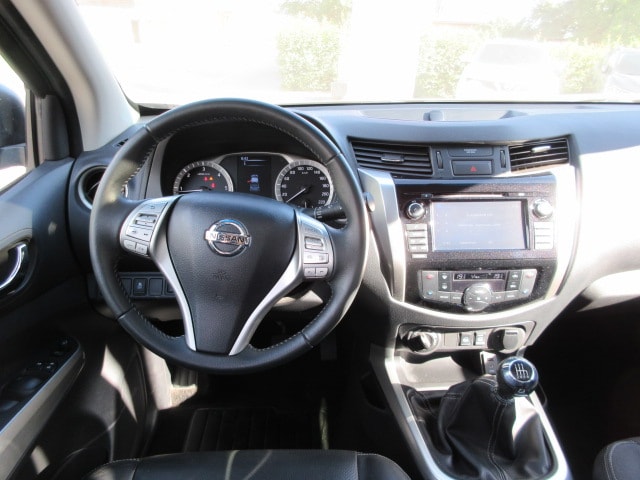 NISSAN Navara 2.3 dCi Double Cab Tekna-image-9