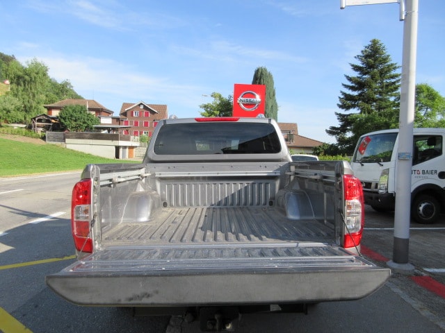 NISSAN Navara 2.3 dCi Double Cab Tekna-image-14