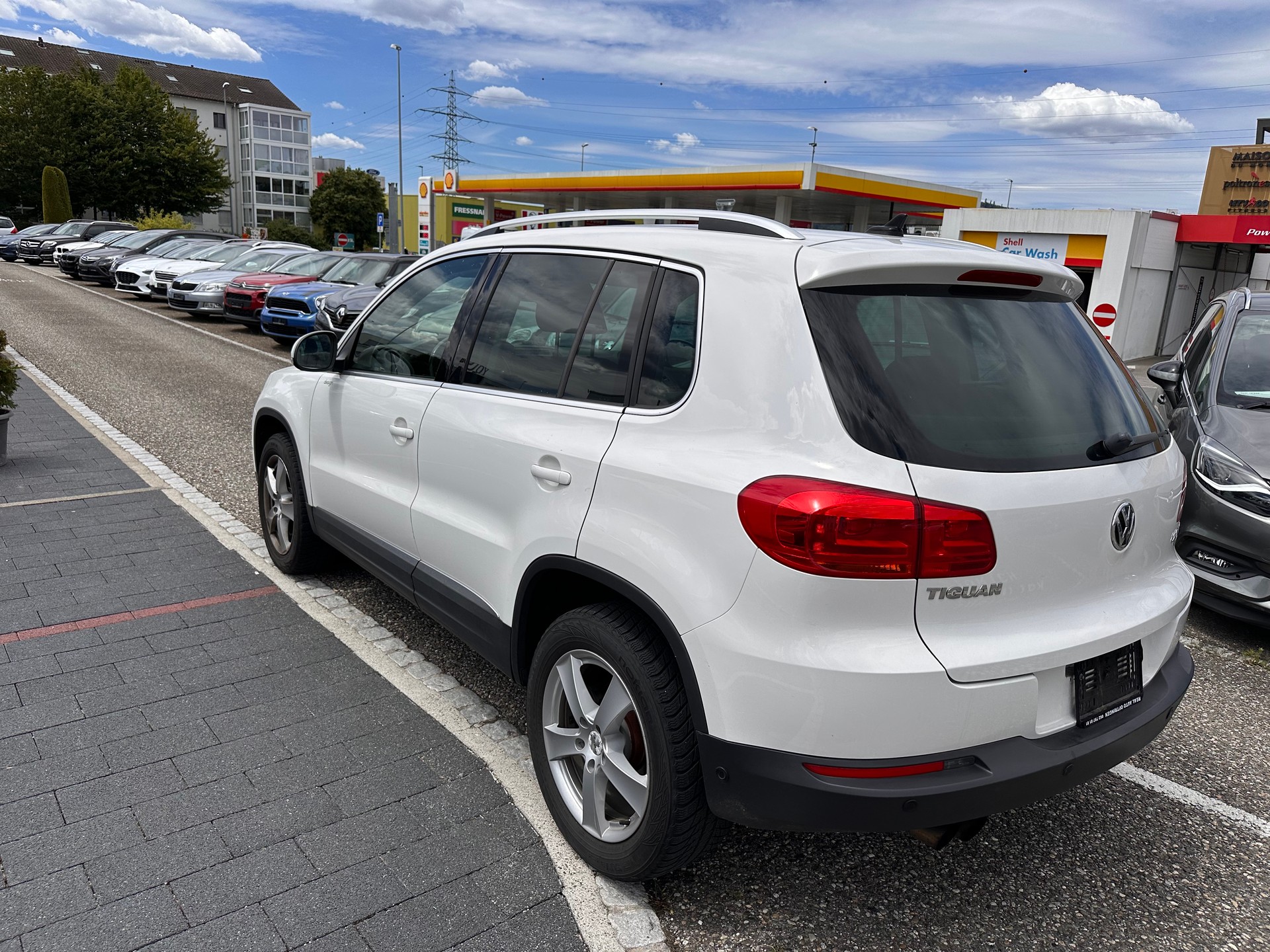 VW Tiguan 2.0 TSI Sport&Style 4Motion DSG-image-5
