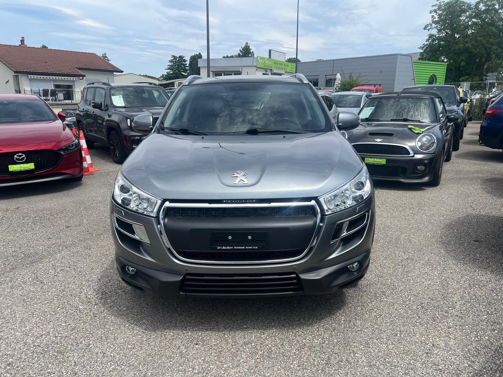 PEUGEOT 4008 1.8 HDi Allure 4WD-image-7