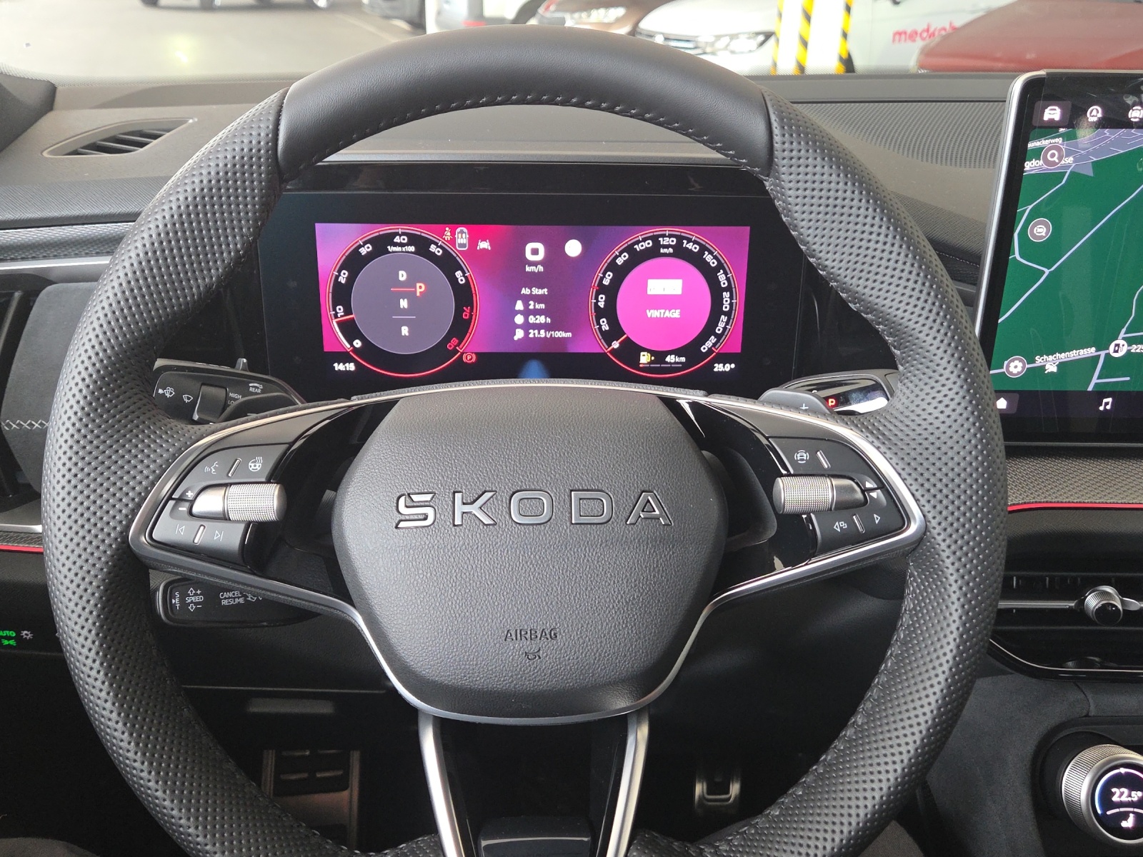 SKODA Kodiaq 2.0 TSI Sportline 4x4-image-11