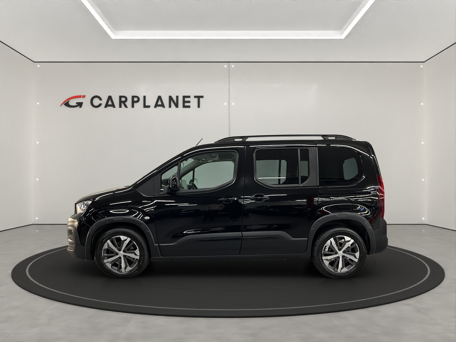 PEUGEOT Rifter 1.2 PureTech GT Line-image-2