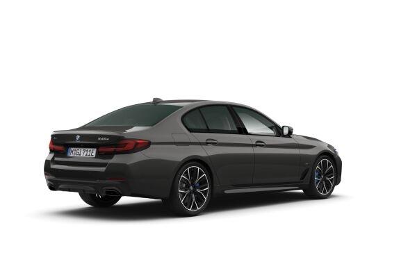 BMW 545e xDrive SAG-showroom-element-2