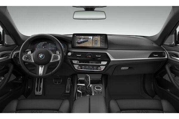 BMW 545e xDrive SAG-image-4