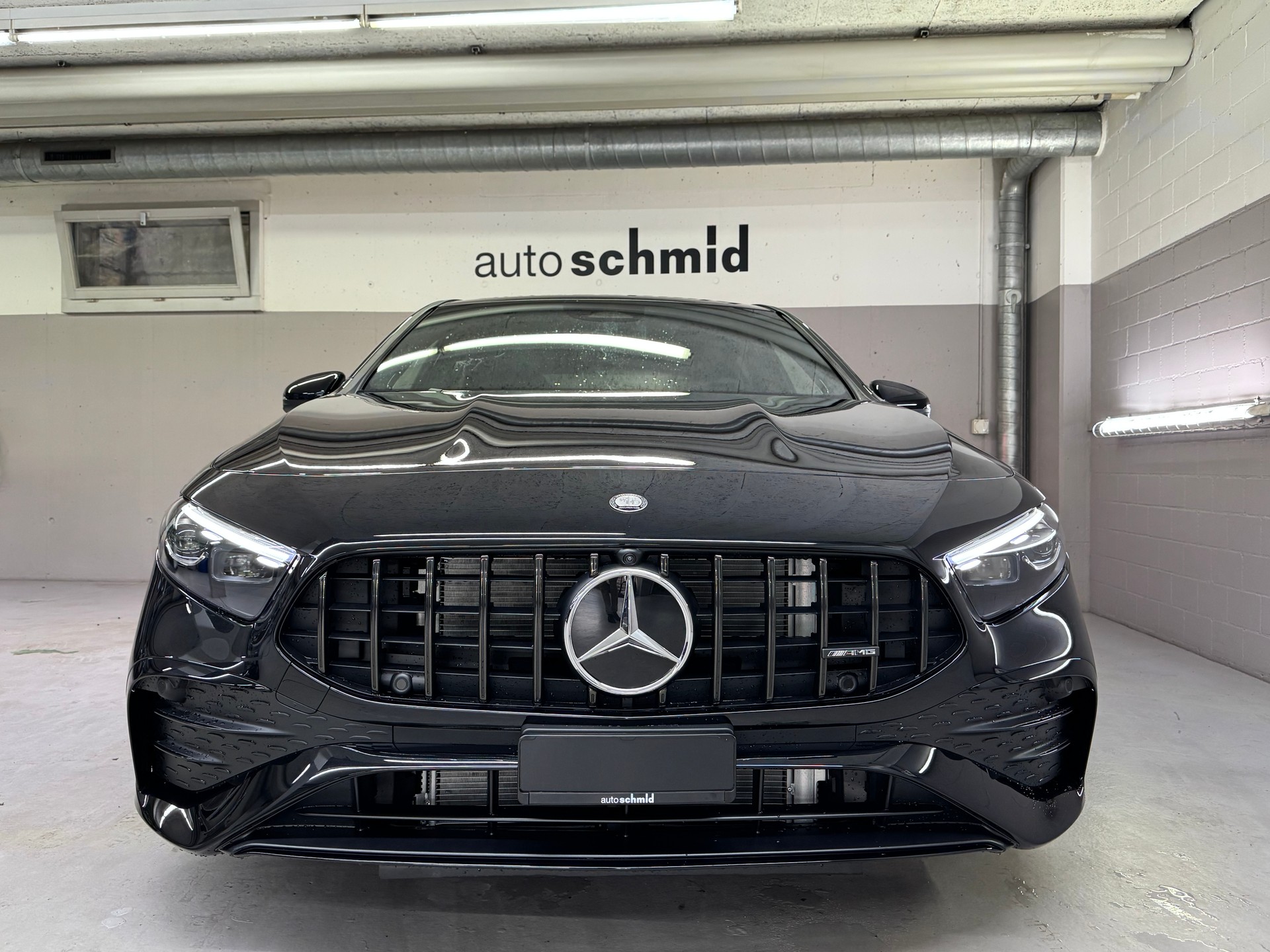 MERCEDES-BENZ A AMG 35 4Matic 8G-DCT-image-1