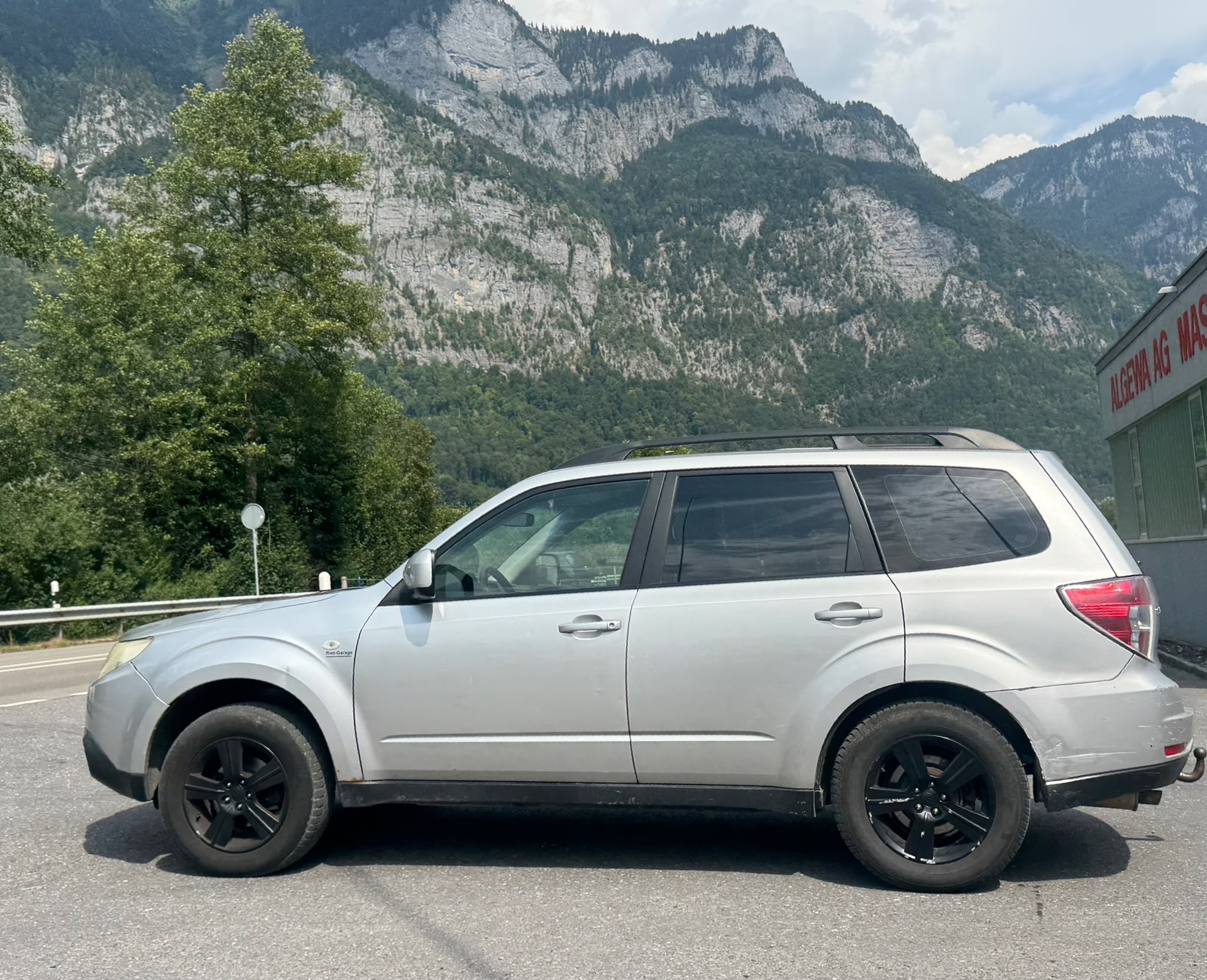 SUBARU Forester 2.0X Advantage-image-2