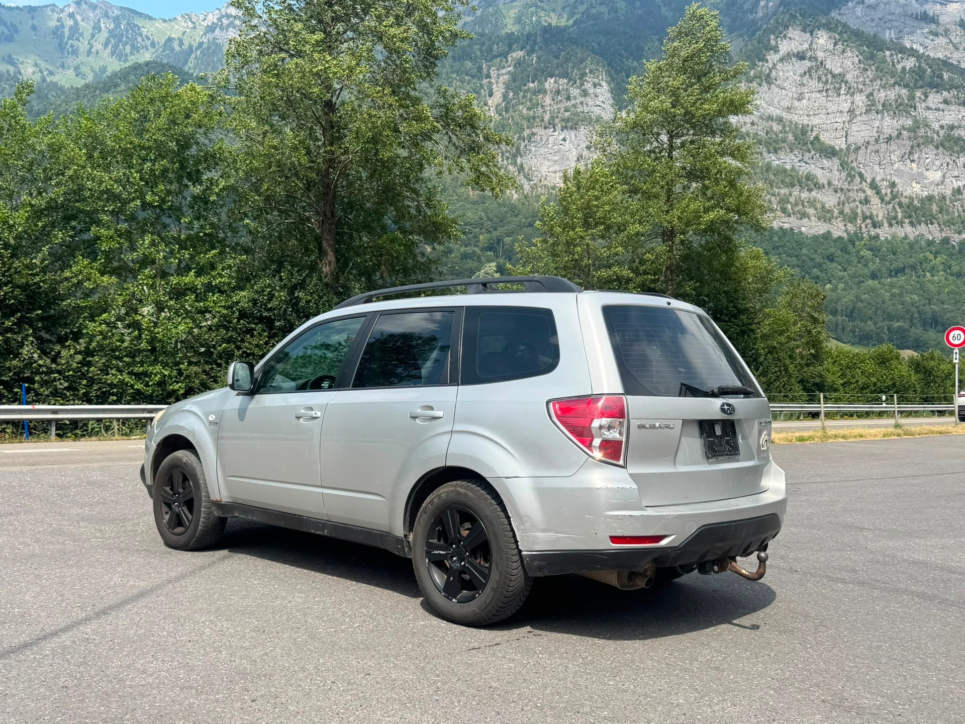 SUBARU Forester 2.0X Advantage-image-4