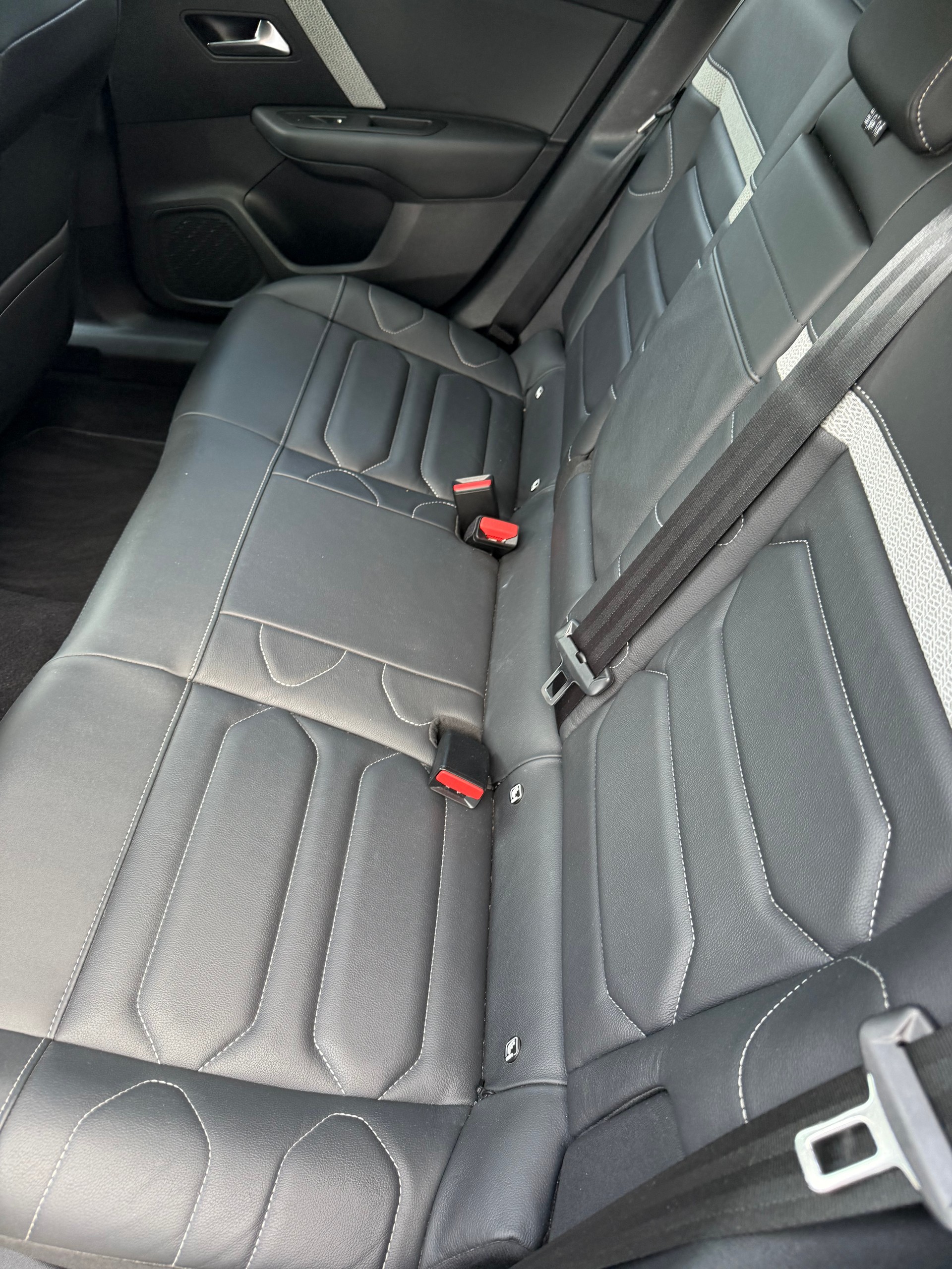 CITROEN C4 1.2 Pure Tech Shine Pack EAT8-image-5
