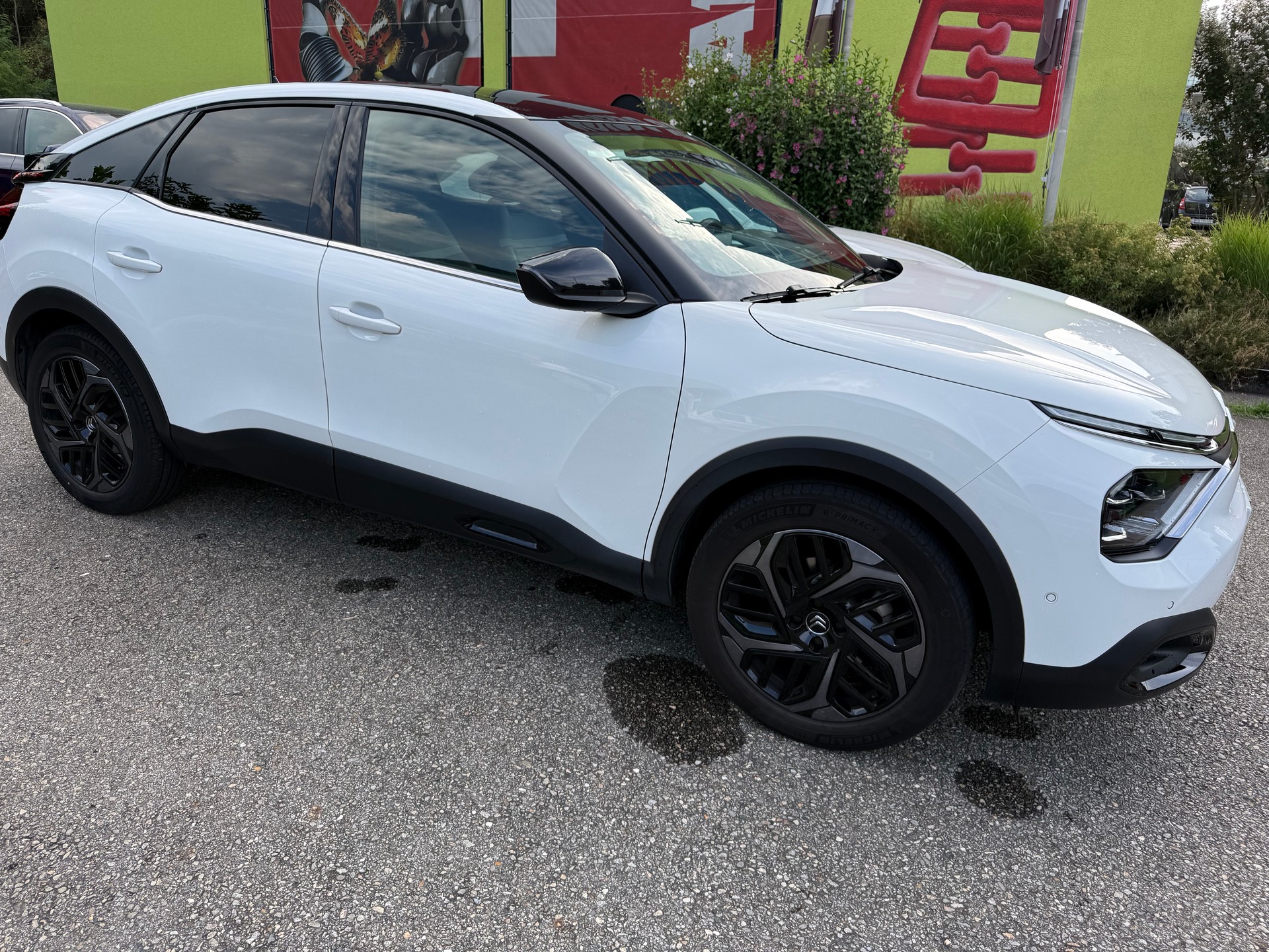 CITROEN C4 1.2 Pure Tech Shine Pack EAT8-image-2