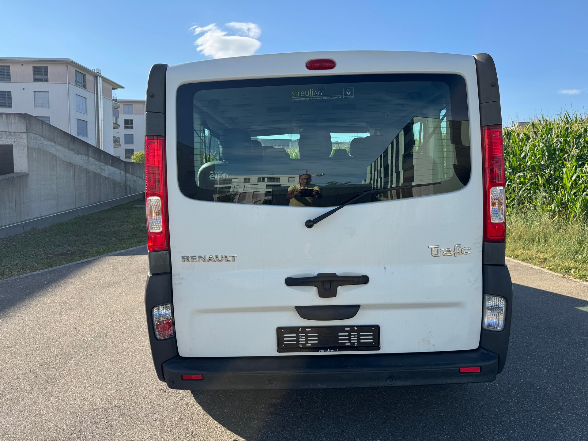 RENAULT RENAULT Trafic 2.0 dci 115 Grand passenger Black (9) Platz Edition-image-5