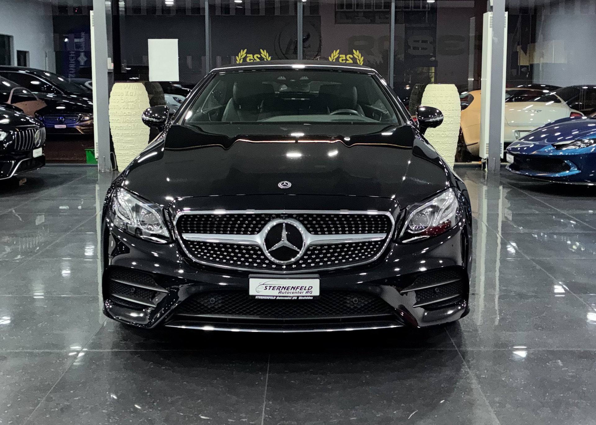 MERCEDES-BENZ E 200 Cabriolet AMG Line 4 Matic 9G-Tronic-image-3