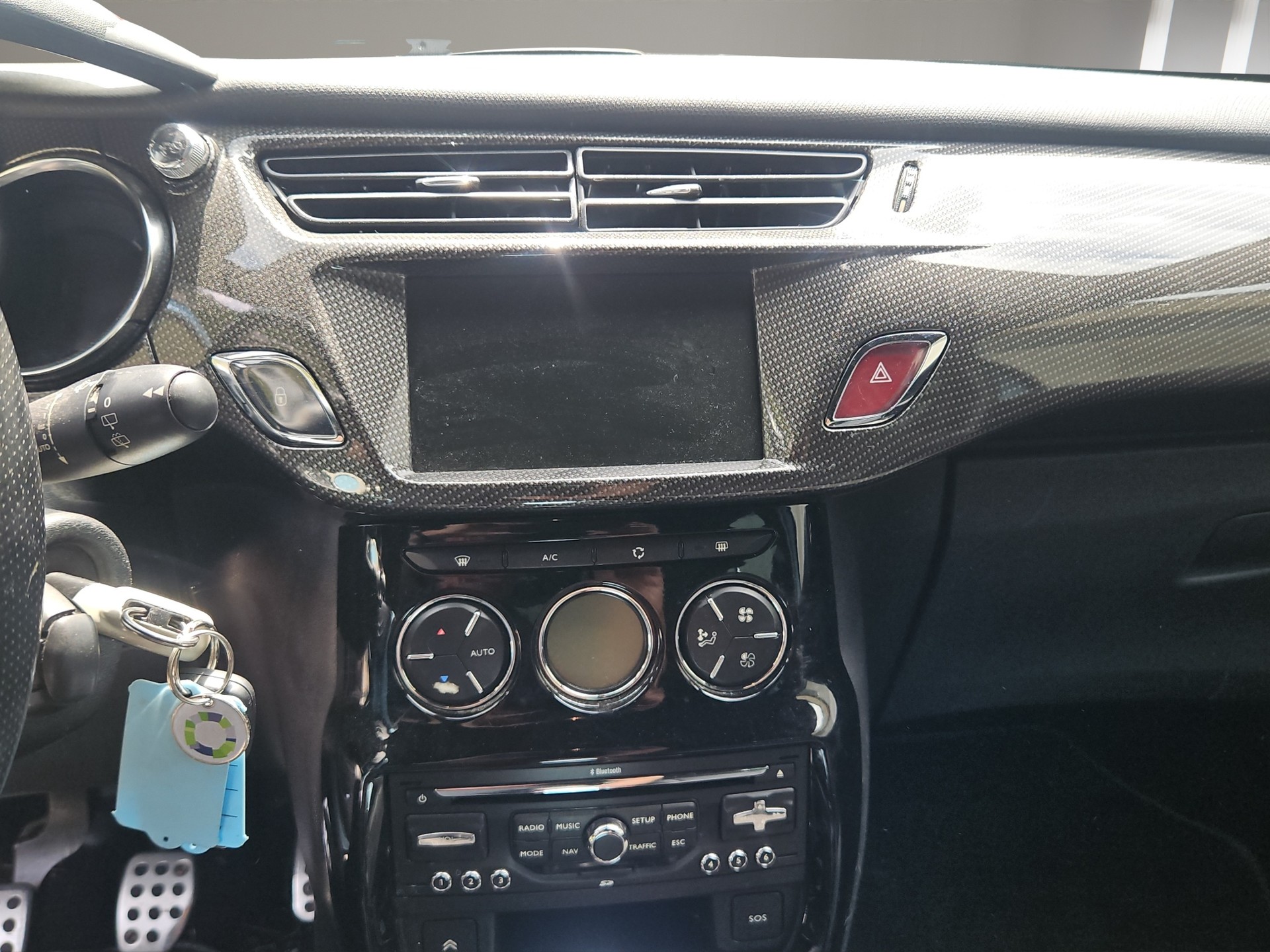 DS AUTOMOBILES DS3 1.6 THP Sport Chic-image-9