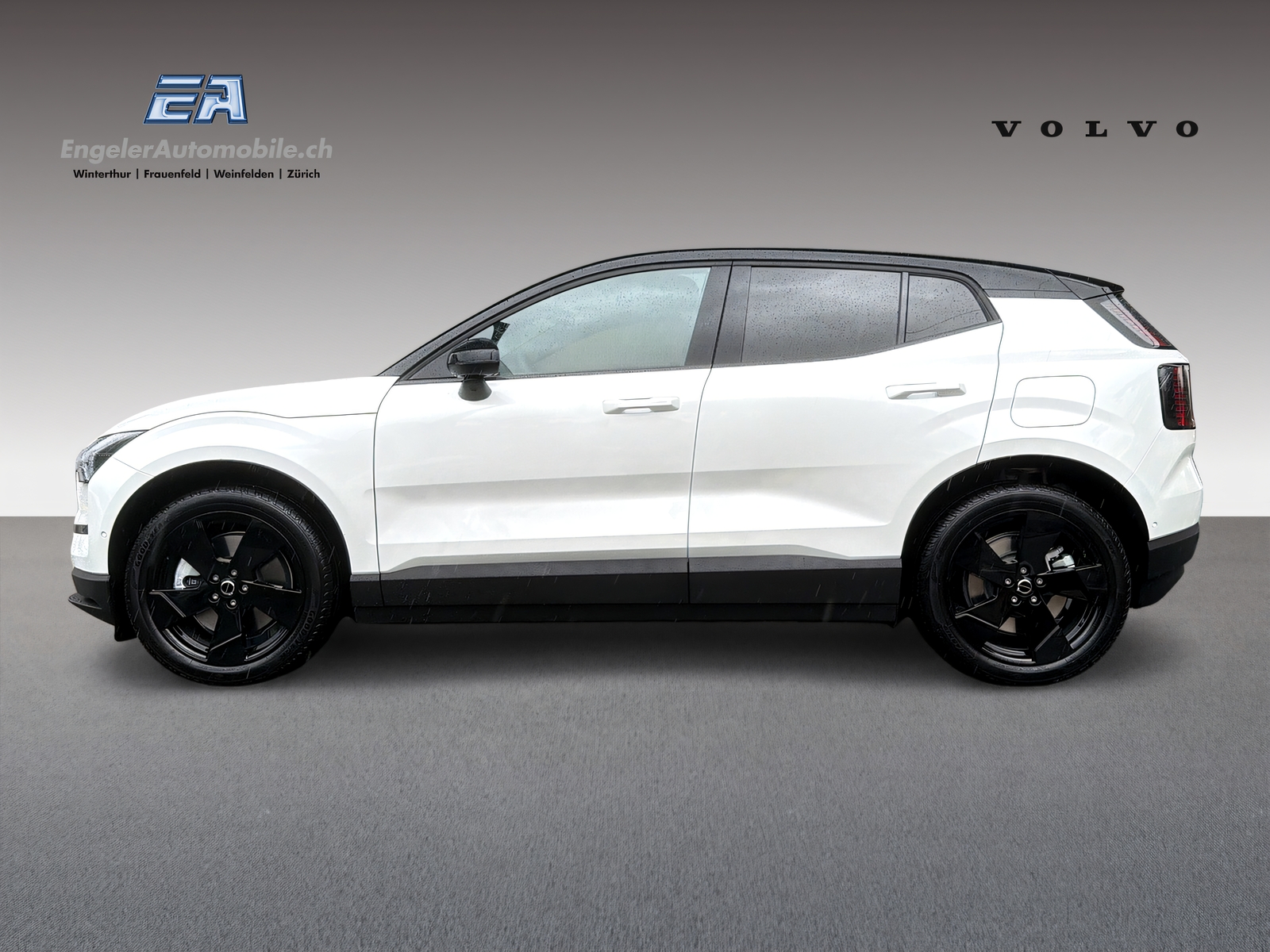 VOLVO EX30 E60 Twin Ultra Performance Sw. Black Ed. AWD-image-2