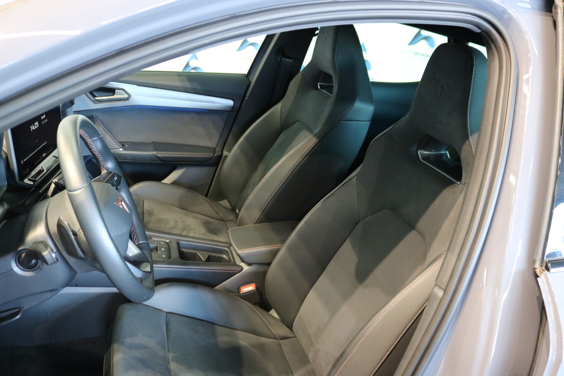 CUPRA Formentor 1.5 TSI DSG-image-10