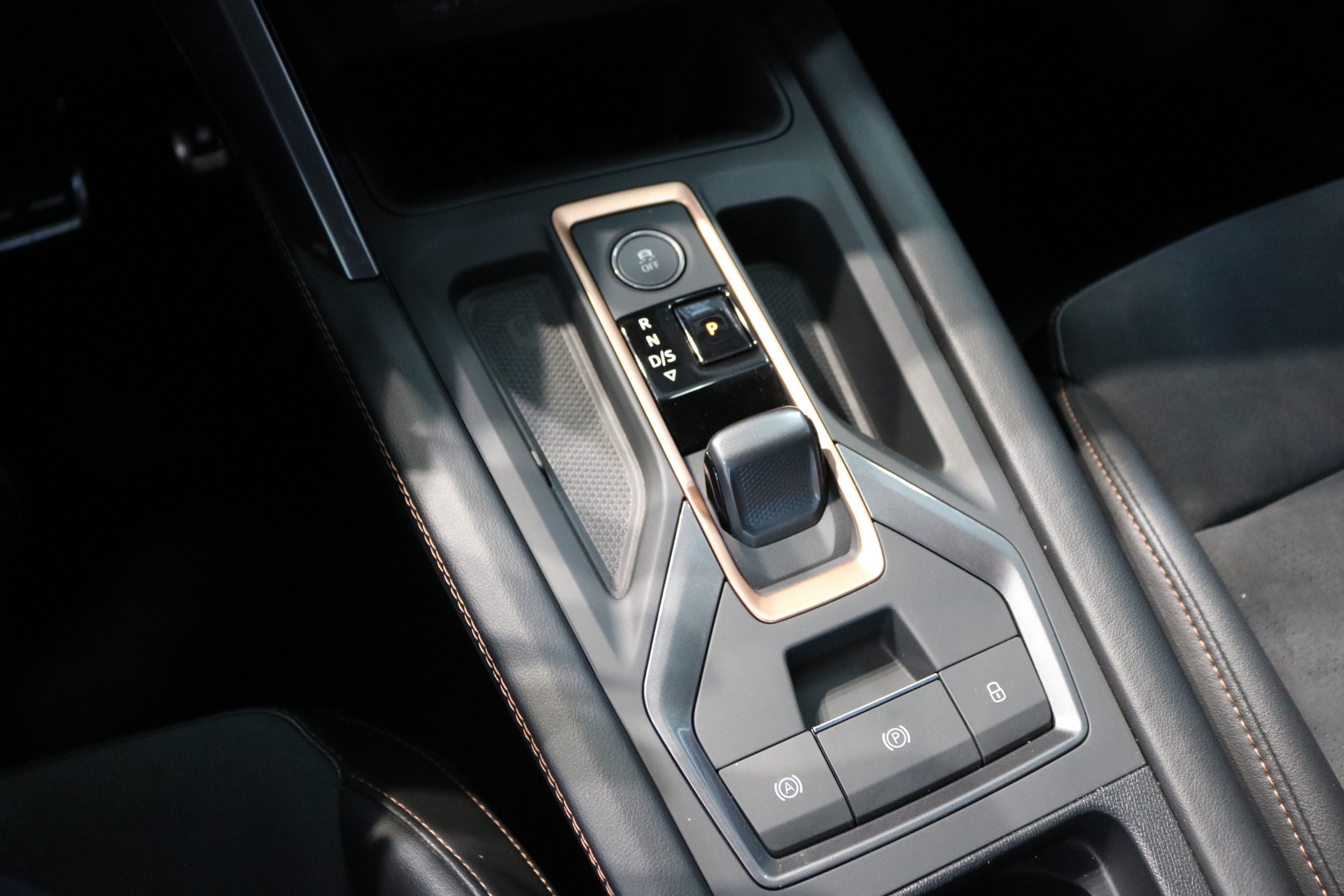CUPRA Formentor 1.5 TSI DSG-image-54