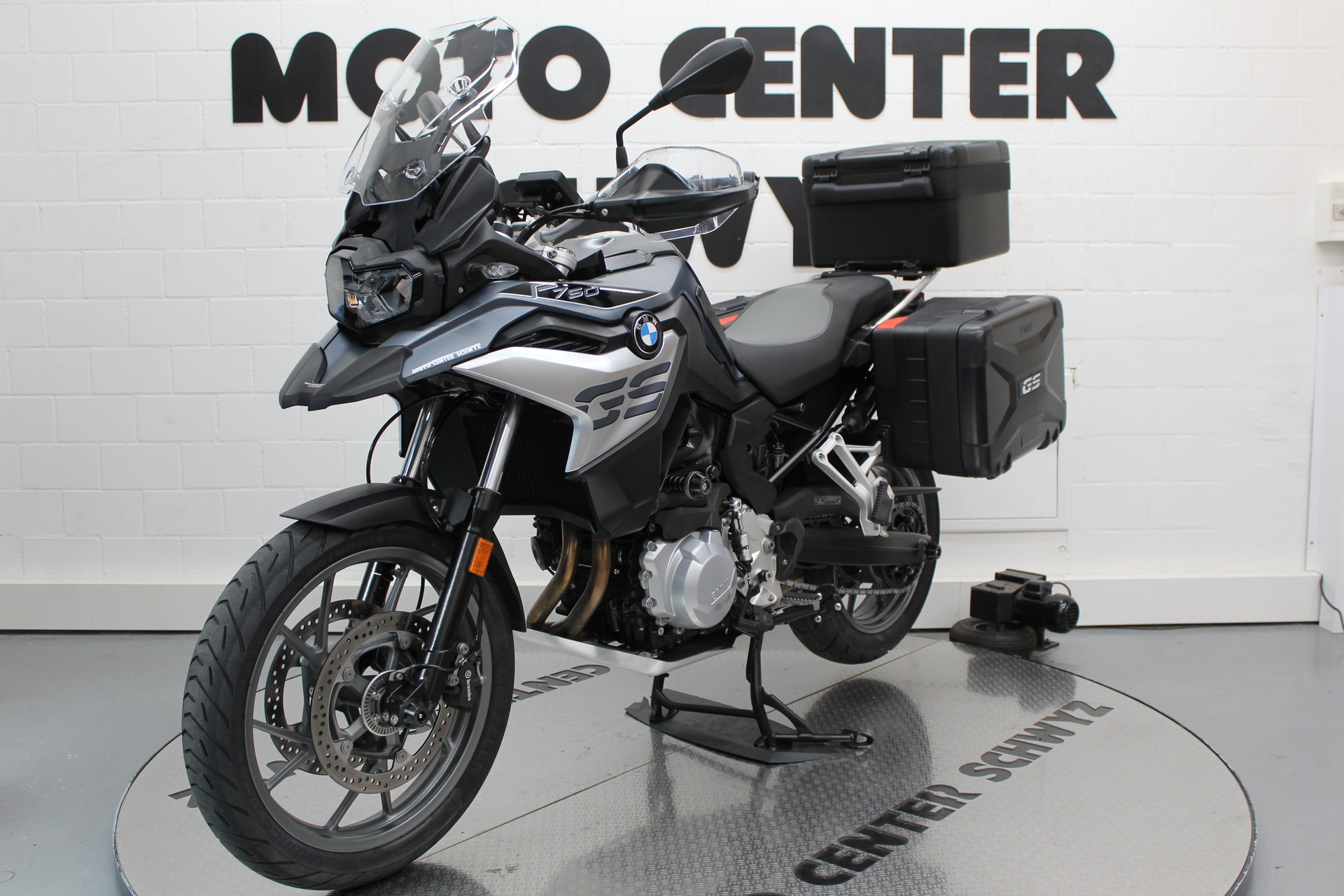BMW F 750 GS ABS-showroom-element-2