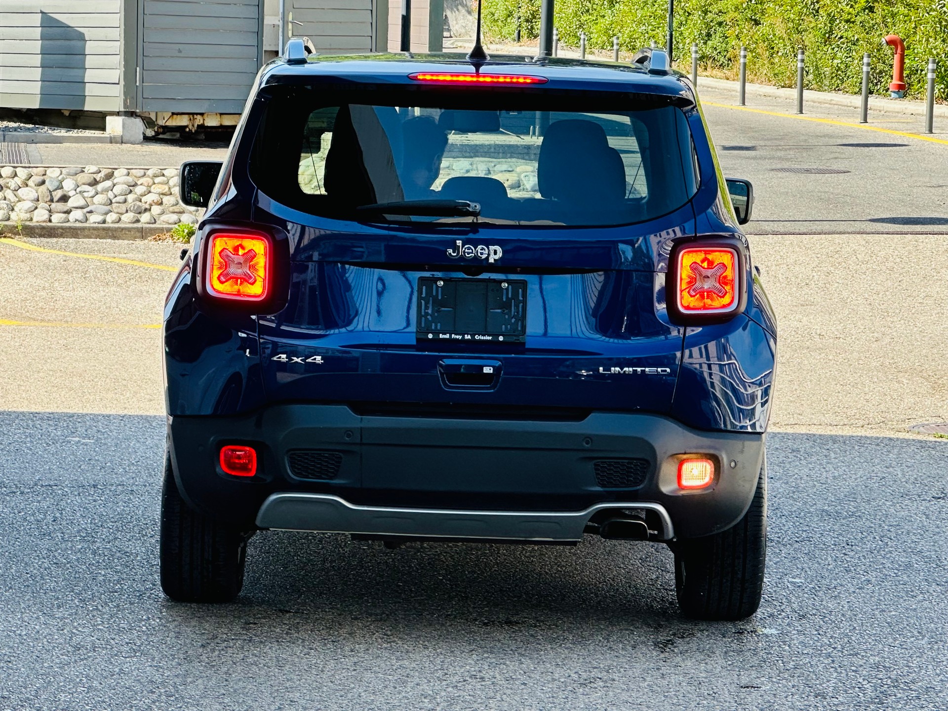 JEEP Renegade 1.4 Turbo Limited AWD-image-7