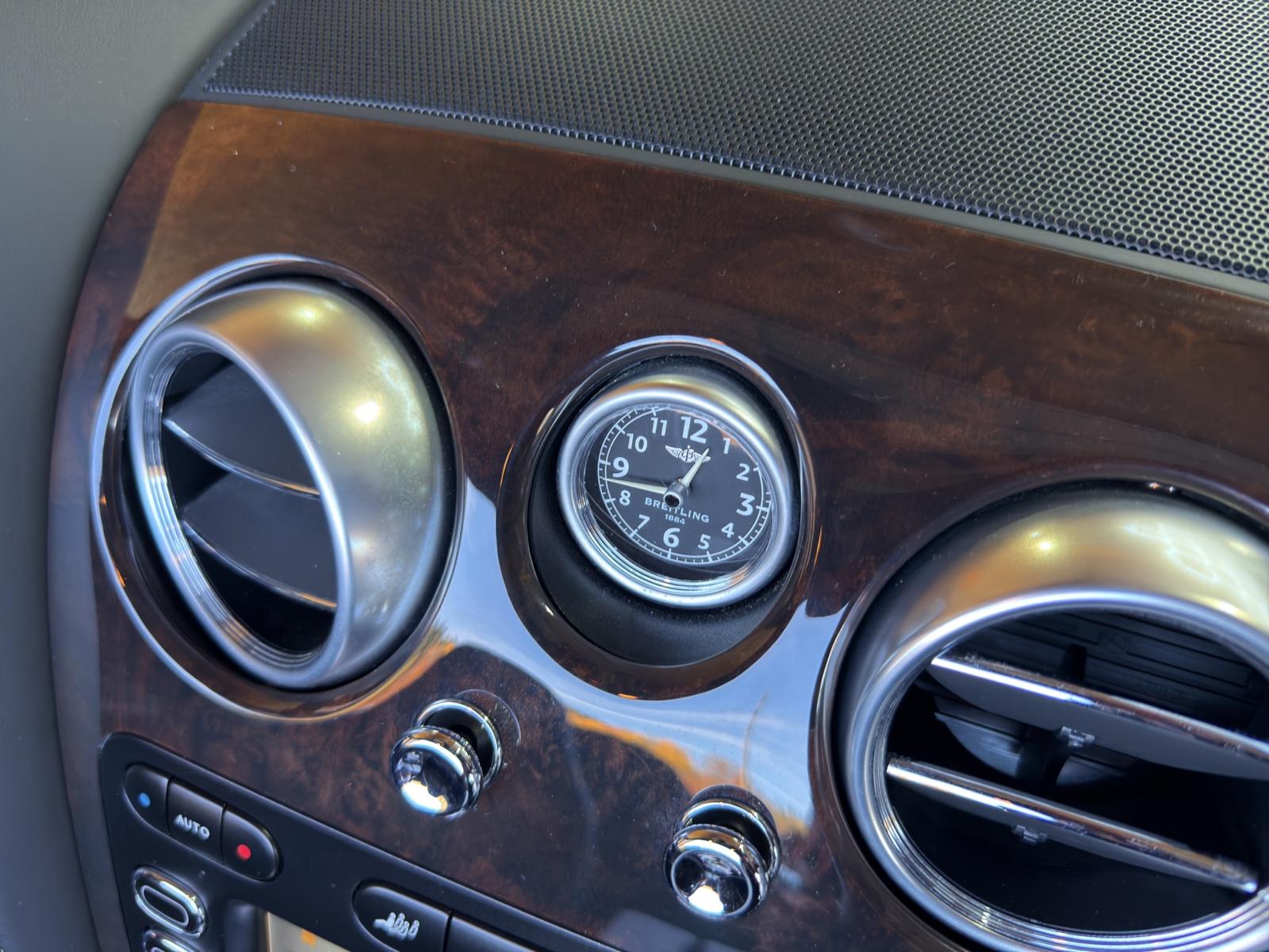 BENTLEY Continental GTC 6.0-image-19