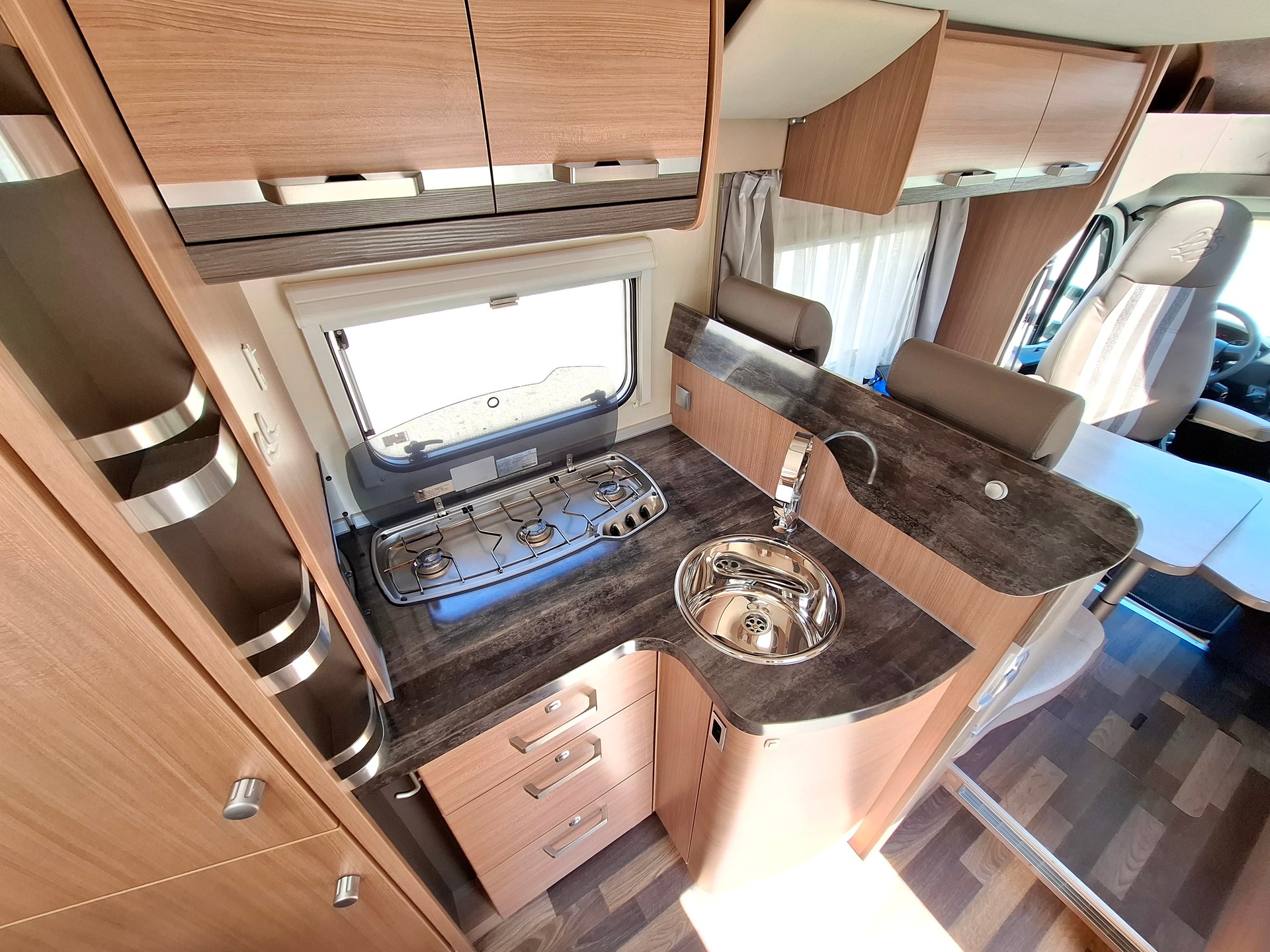KNAUS Sky Wave 650 MF - ab MFK, Service, GK, neue Reifen! TOP!-image-11