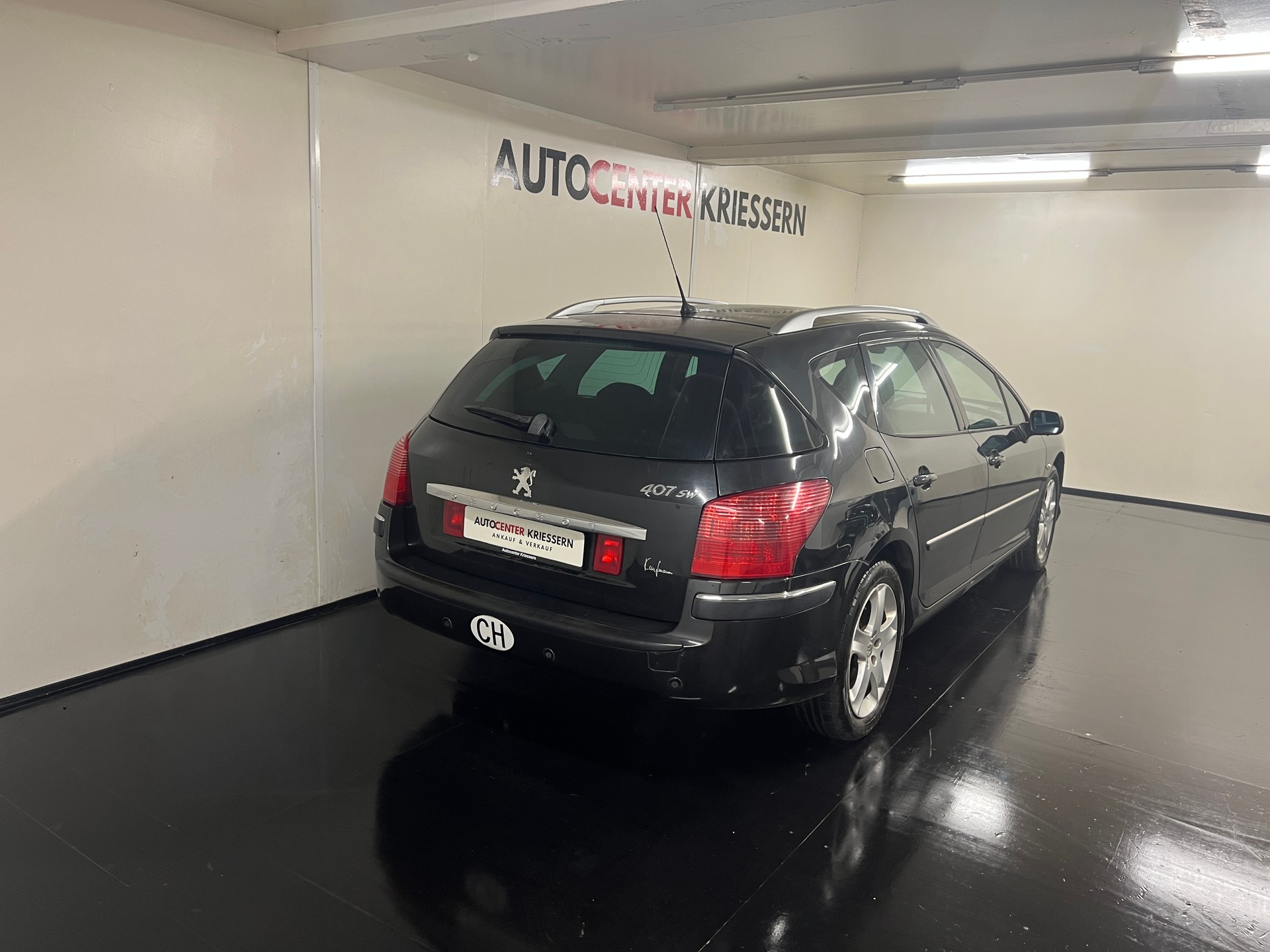 PEUGEOT 407 SW 2.2 ST Dynamic-image-5