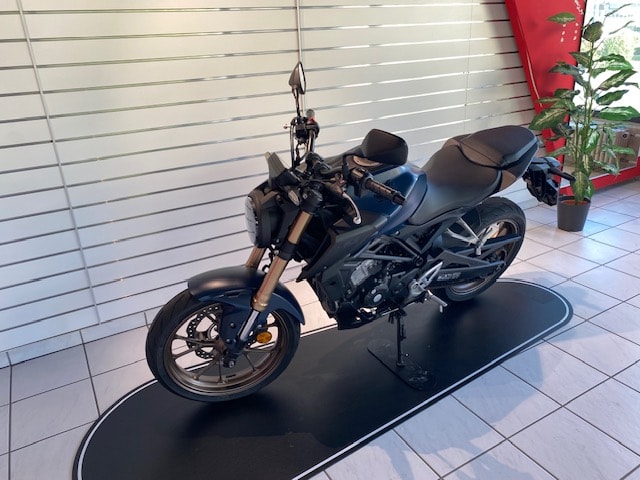 HONDA CB 125 R-image-4