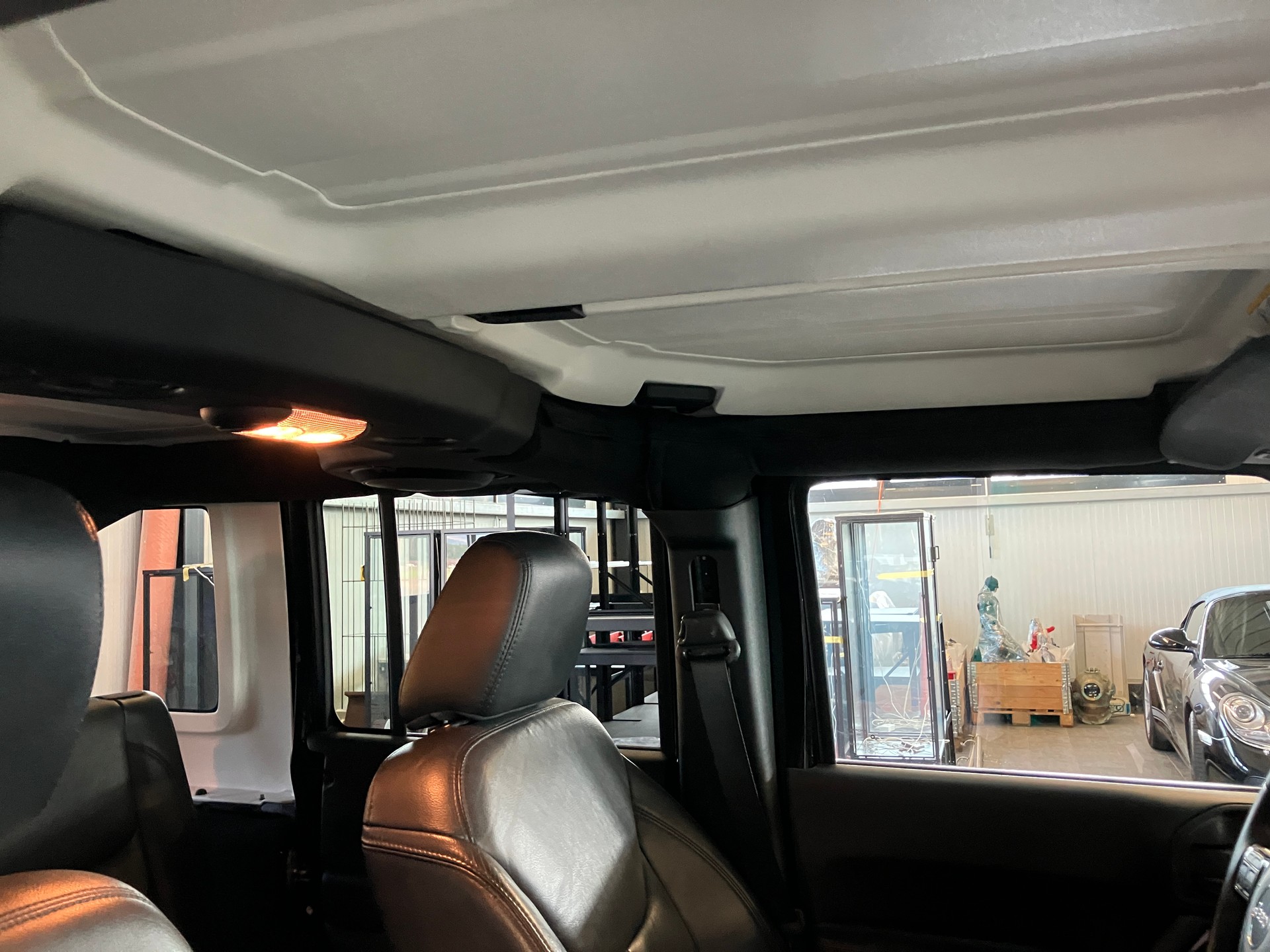 JEEP Wrangler 2.8CRD Unlimited Black Edition II Aut.-image-25