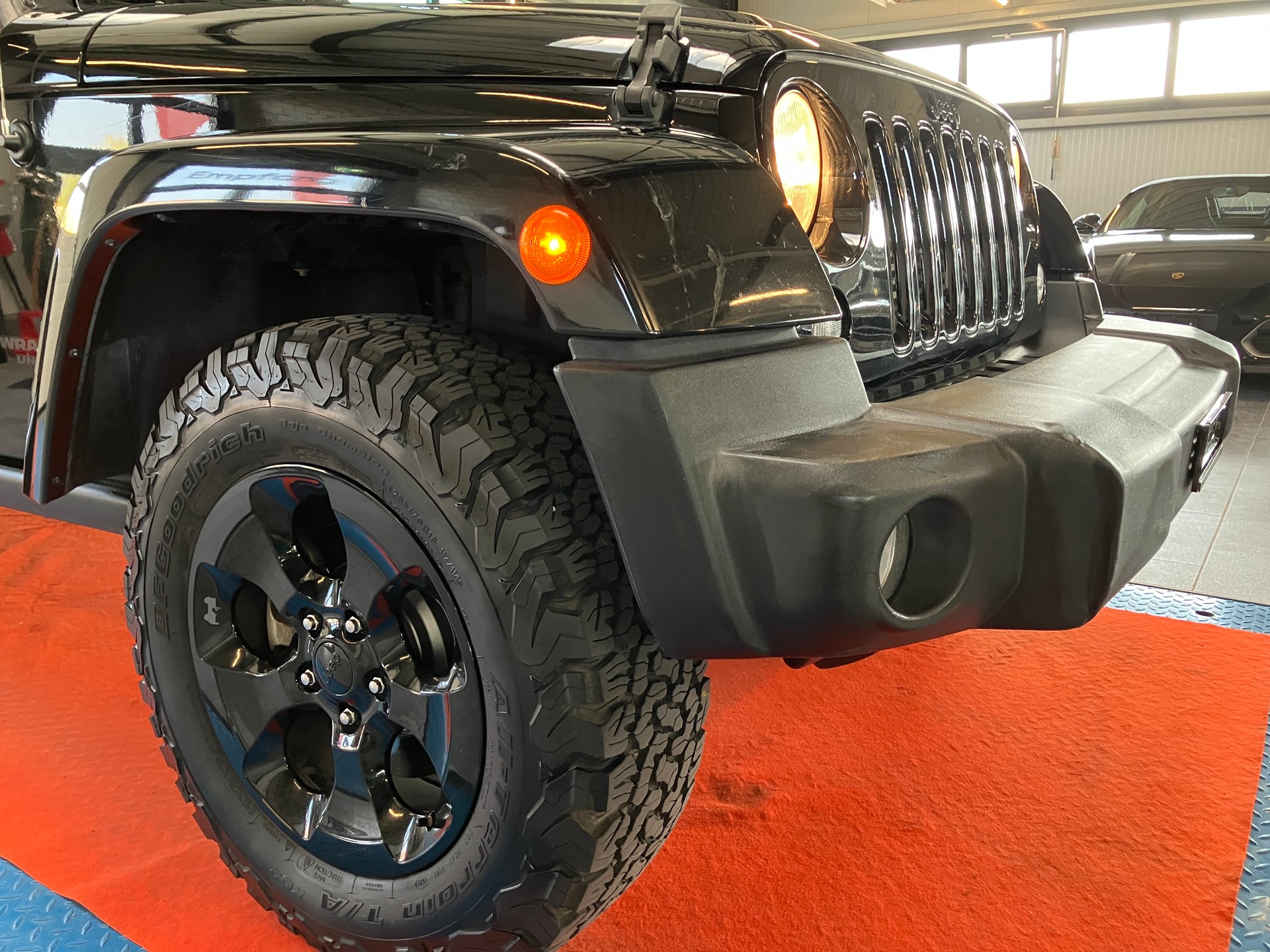 JEEP Wrangler 2.8CRD Unlimited Black Edition II Aut.-image-12
