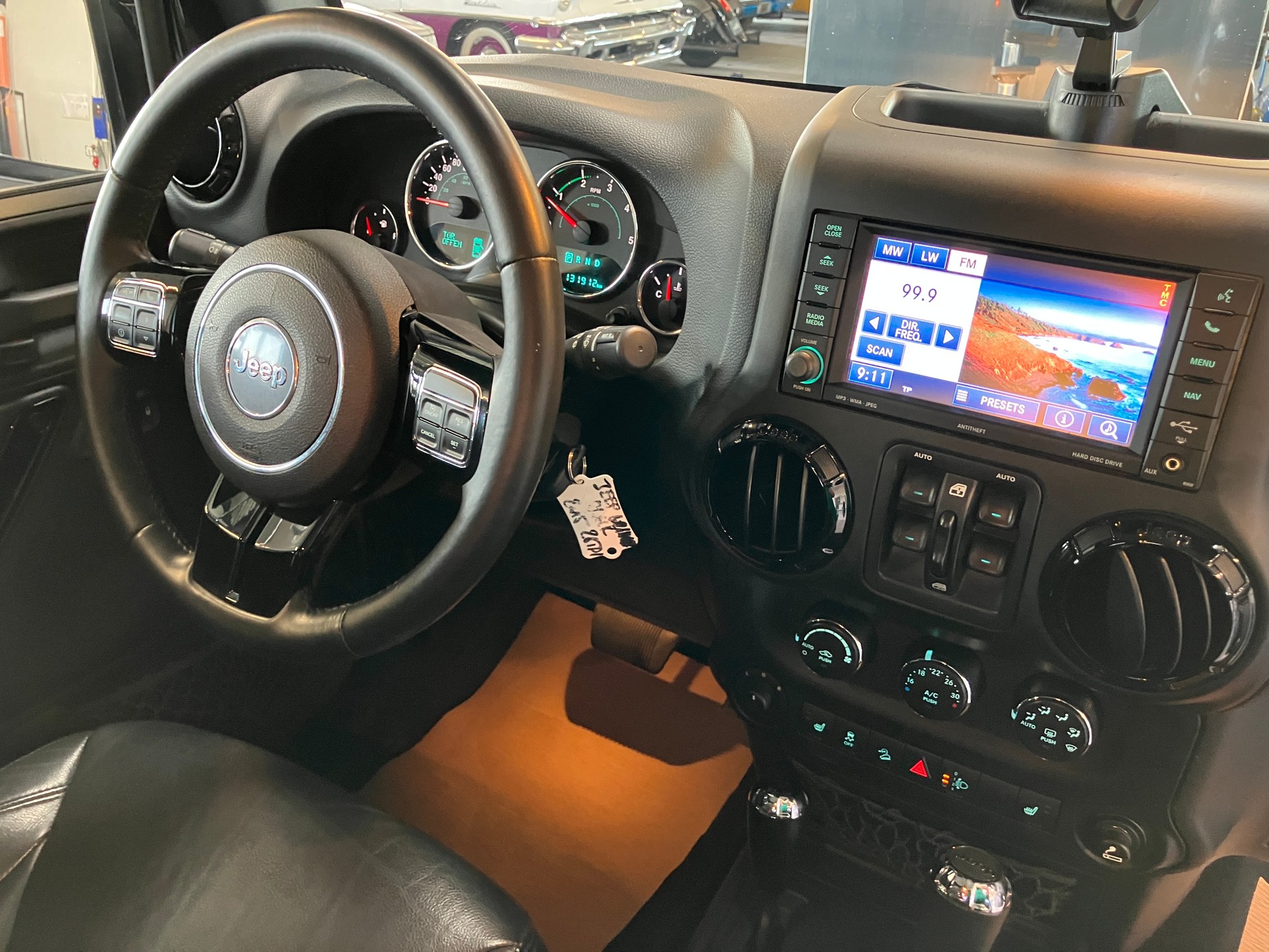 JEEP Wrangler 2.8CRD Unlimited Black Edition II Aut.-image-26