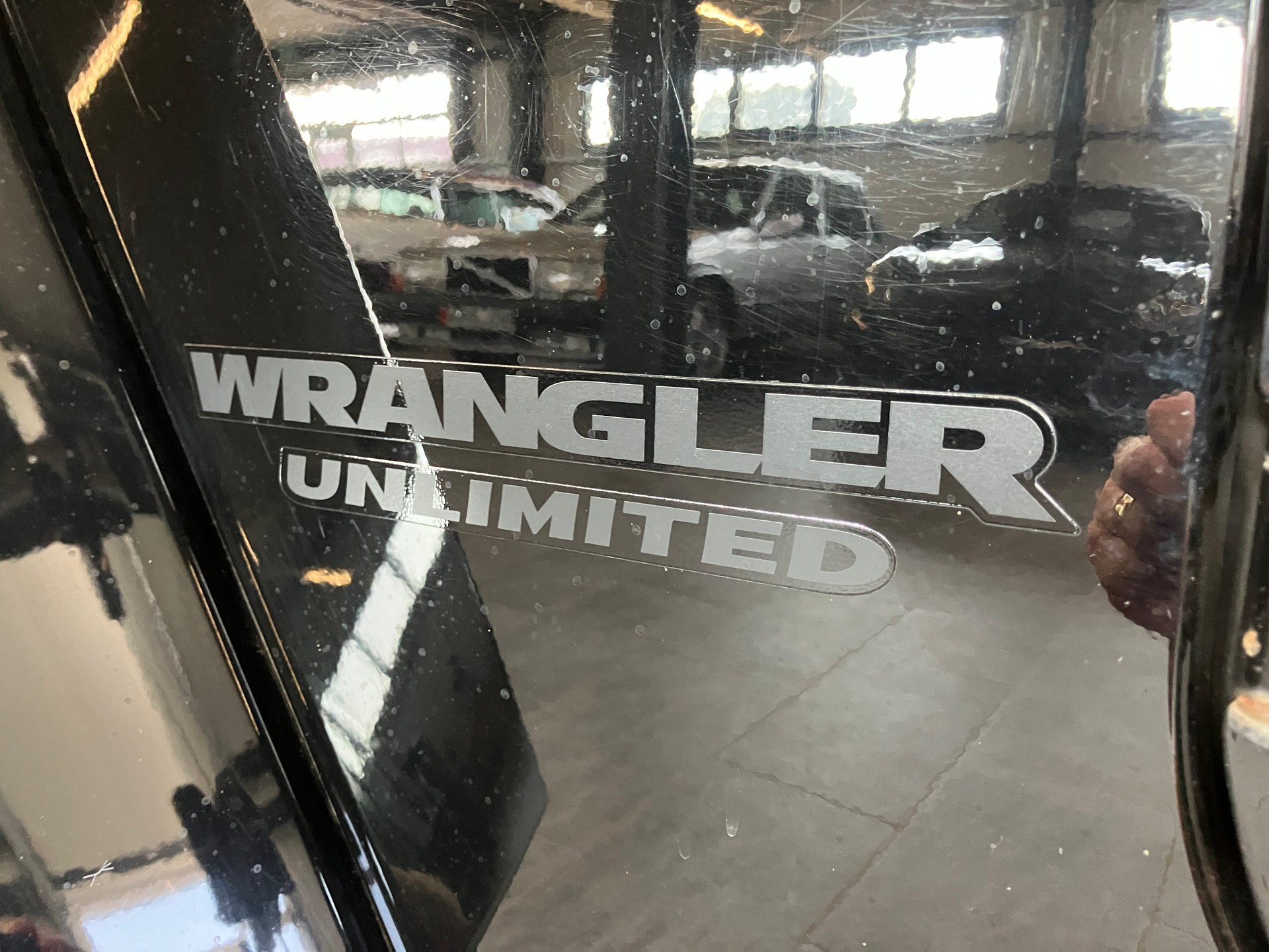 JEEP Wrangler 2.8CRD Unlimited Black Edition II Aut.-image-7