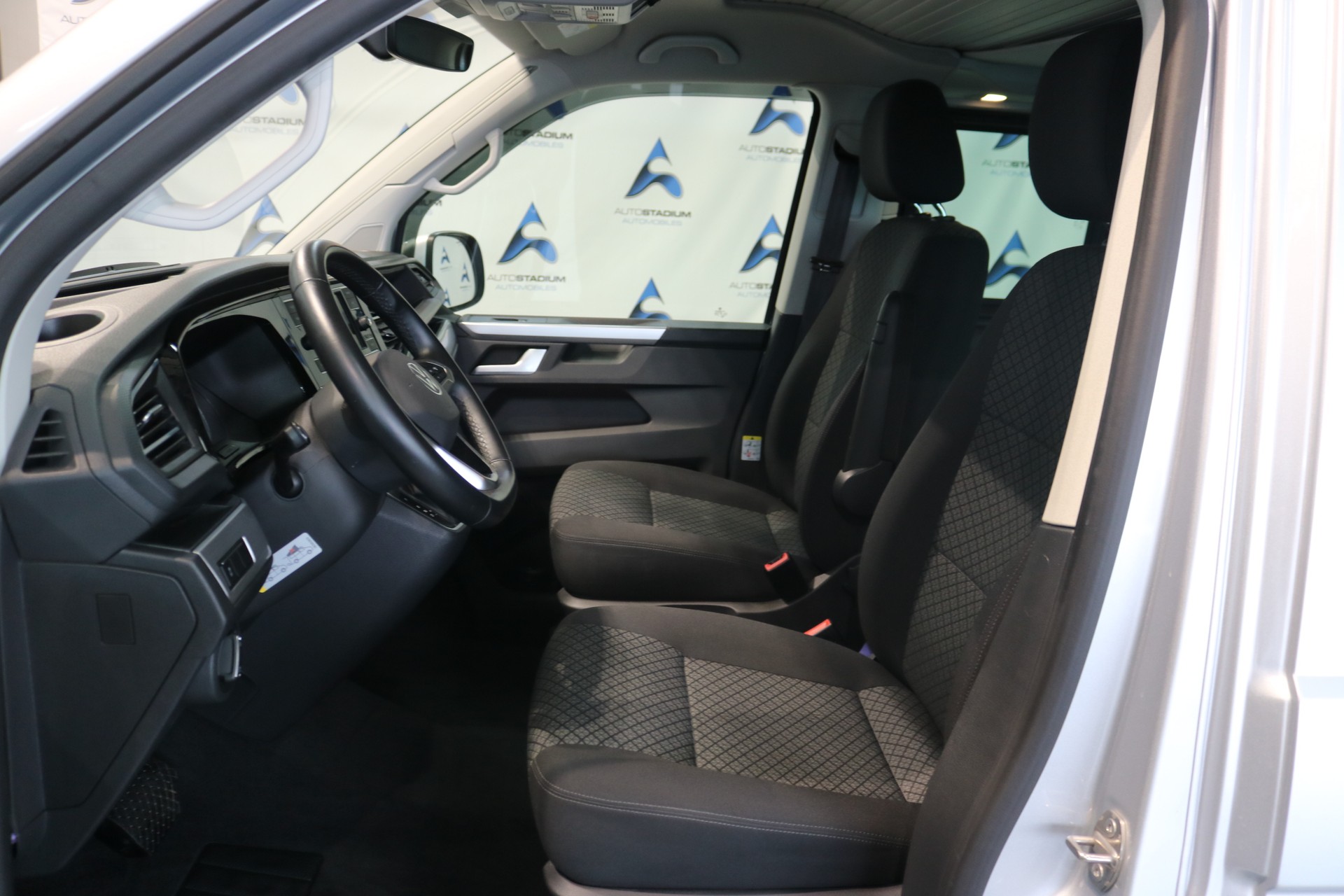 VW T6.1 California 2.0 TDI Beach DSG-image-46