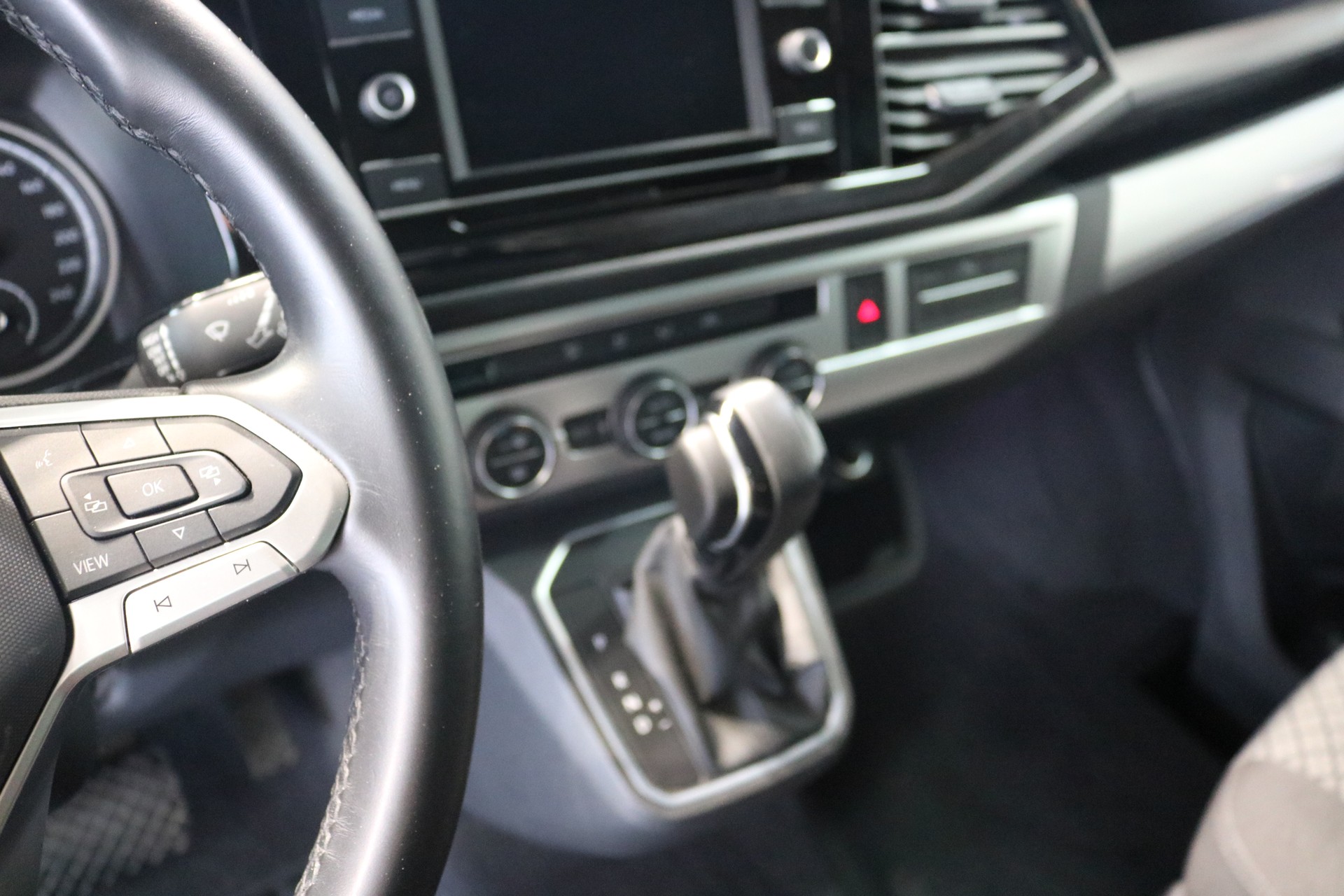 VW T6.1 California 2.0 TDI Beach DSG-image-43