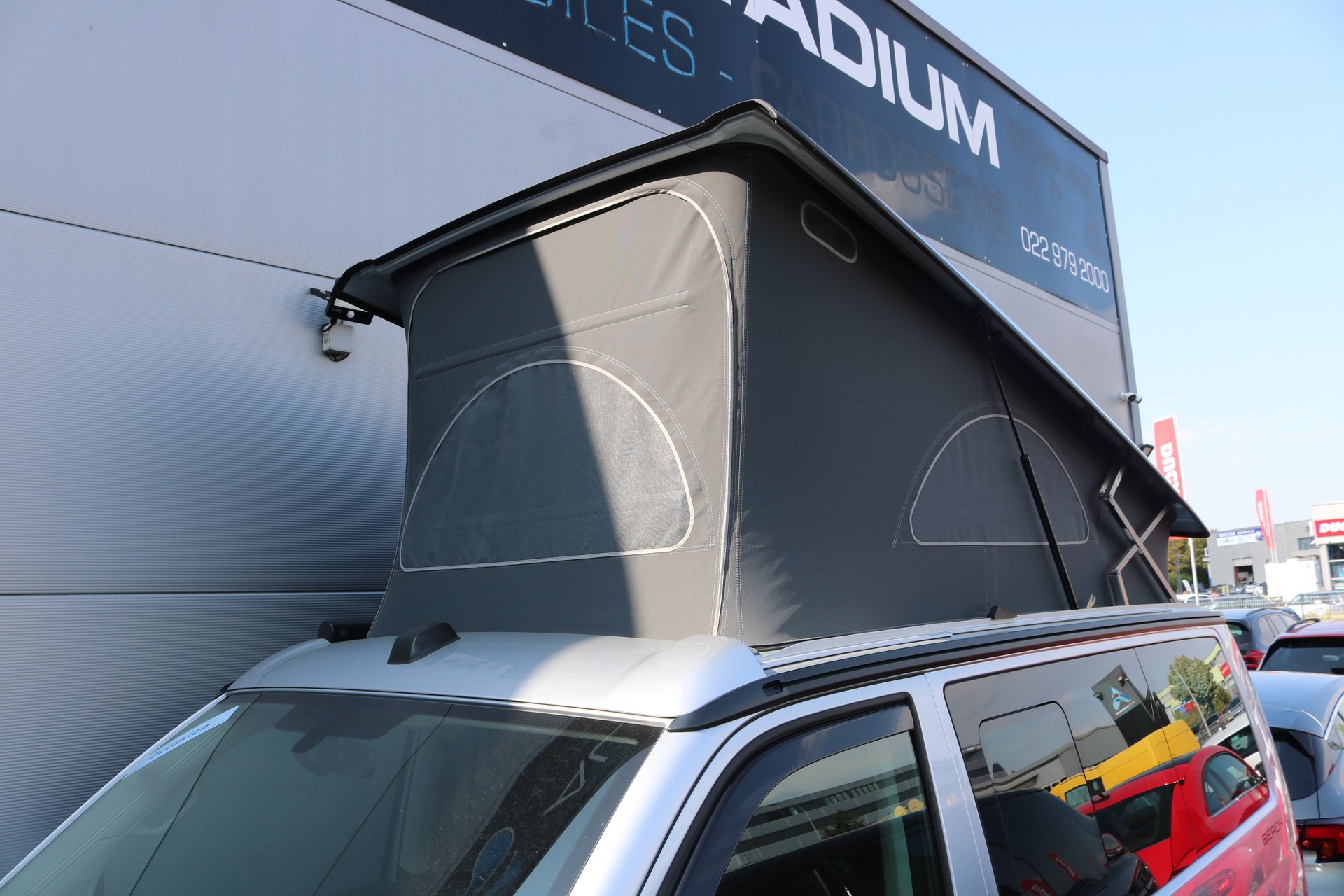 VW T6.1 California 2.0 TDI Beach DSG-image-1