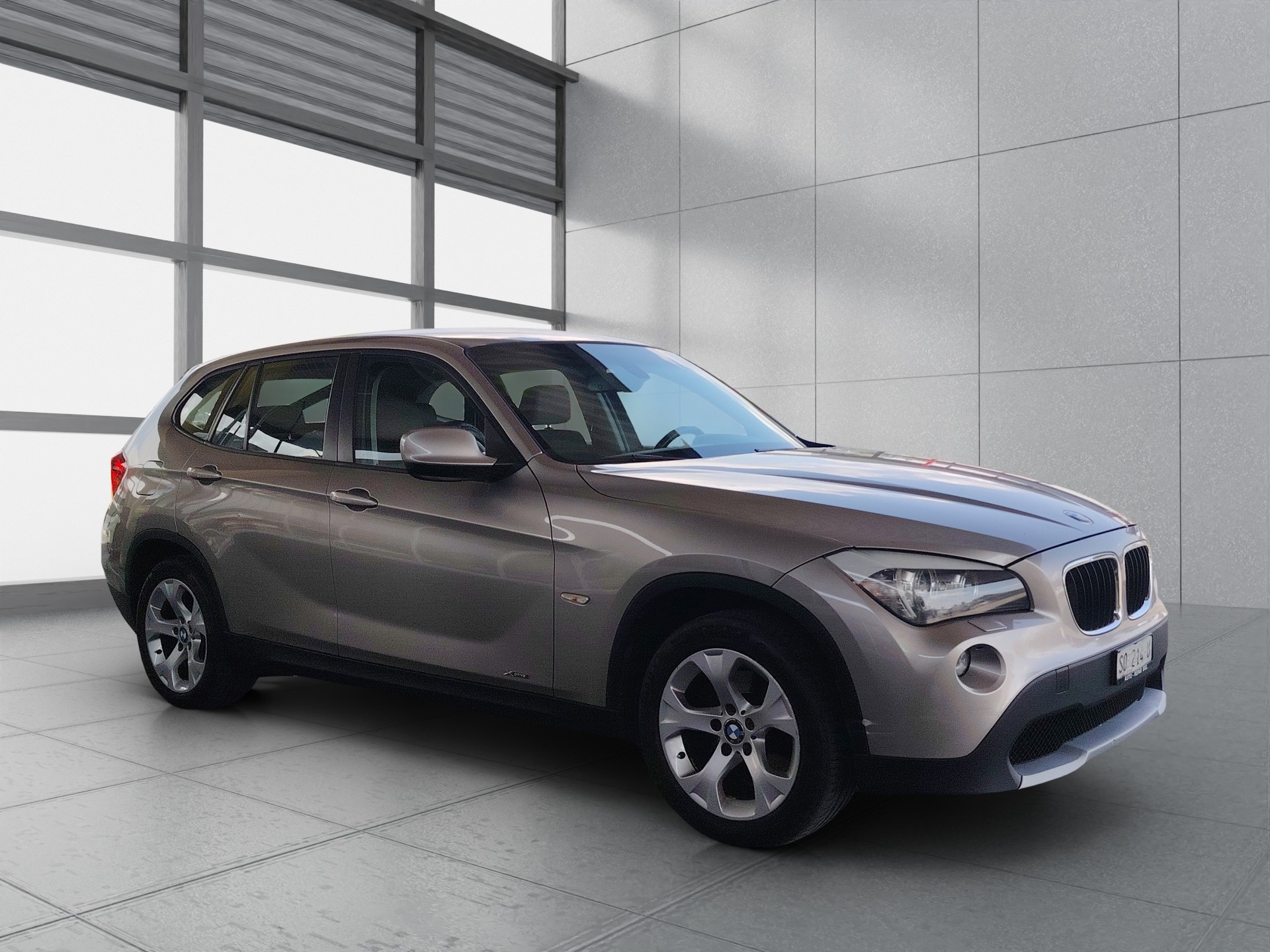 BMW X1 xDrive 18d-image-2