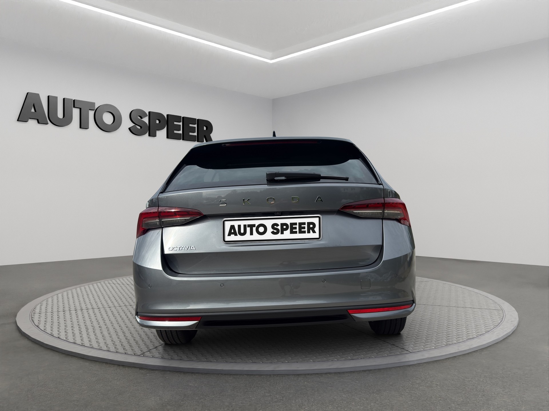 SKODA SKODA Octavia Combi 1.5 TSI mHEV DSG Selection-image-7