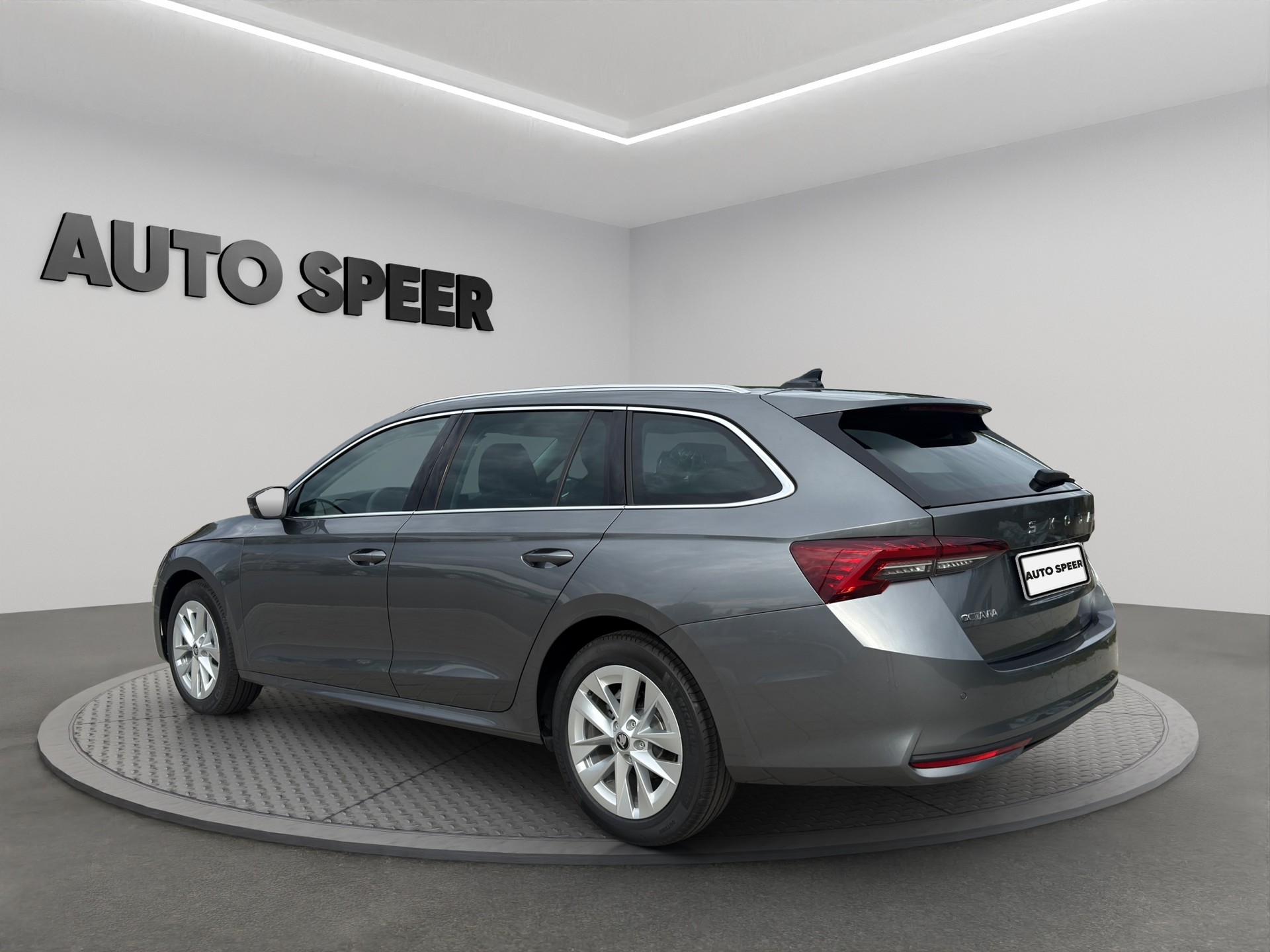 SKODA SKODA Octavia Combi 1.5 TSI mHEV DSG Selection-image-6