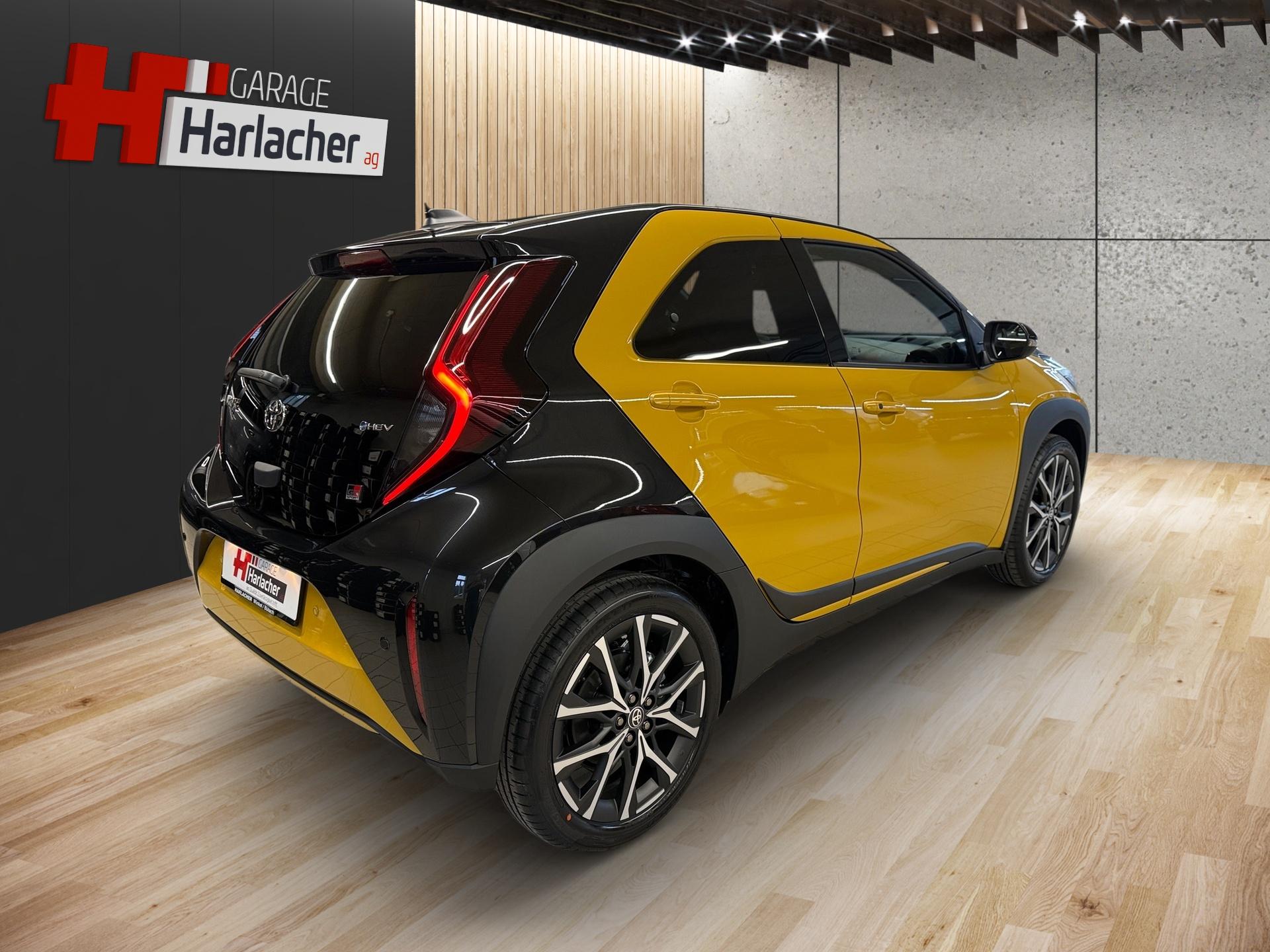 TOYOTA Aygo X 1.5 GR Sport e-CVT-image-4