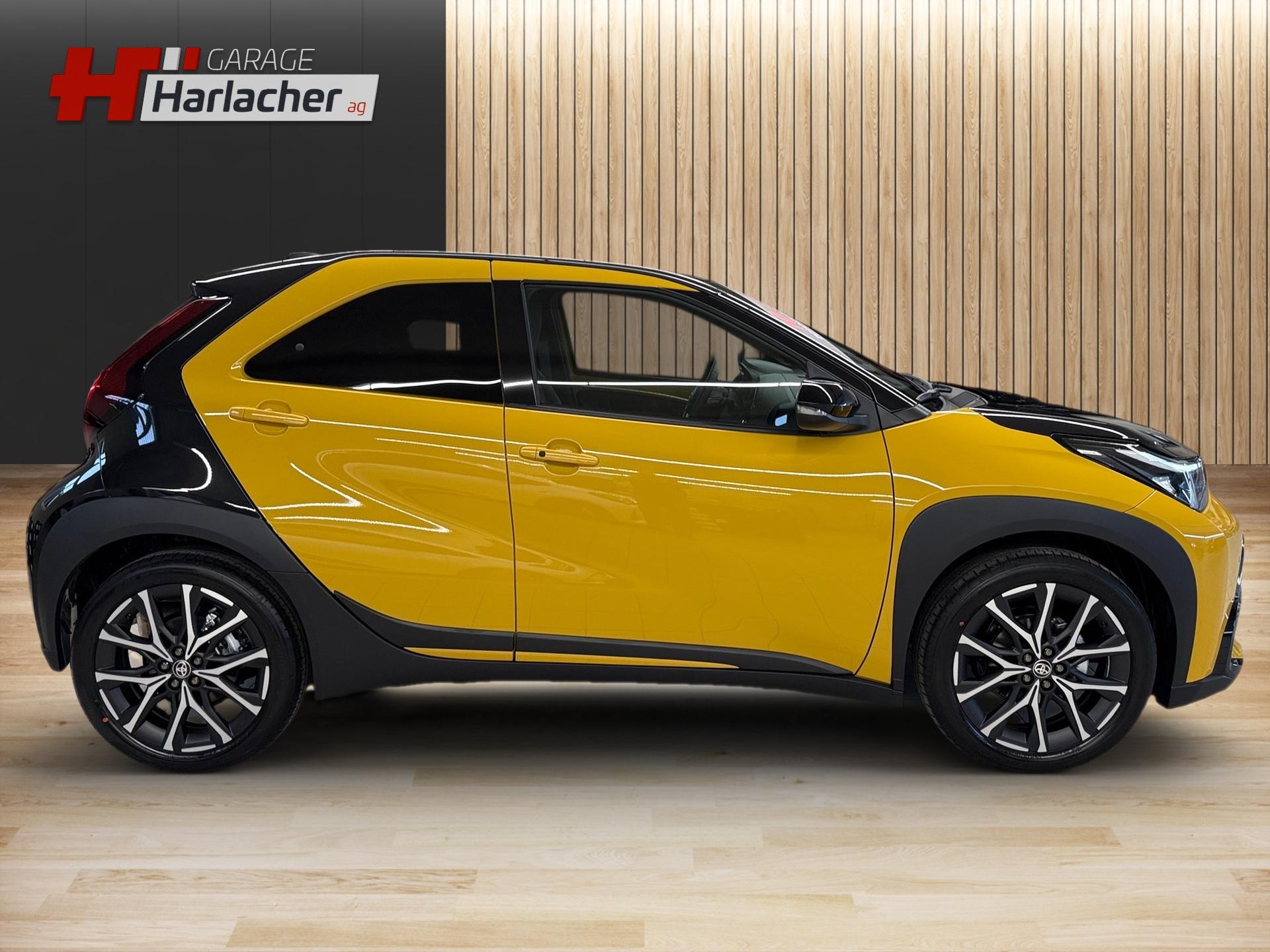 TOYOTA Aygo X 1.5 GR Sport e-CVT-image-3