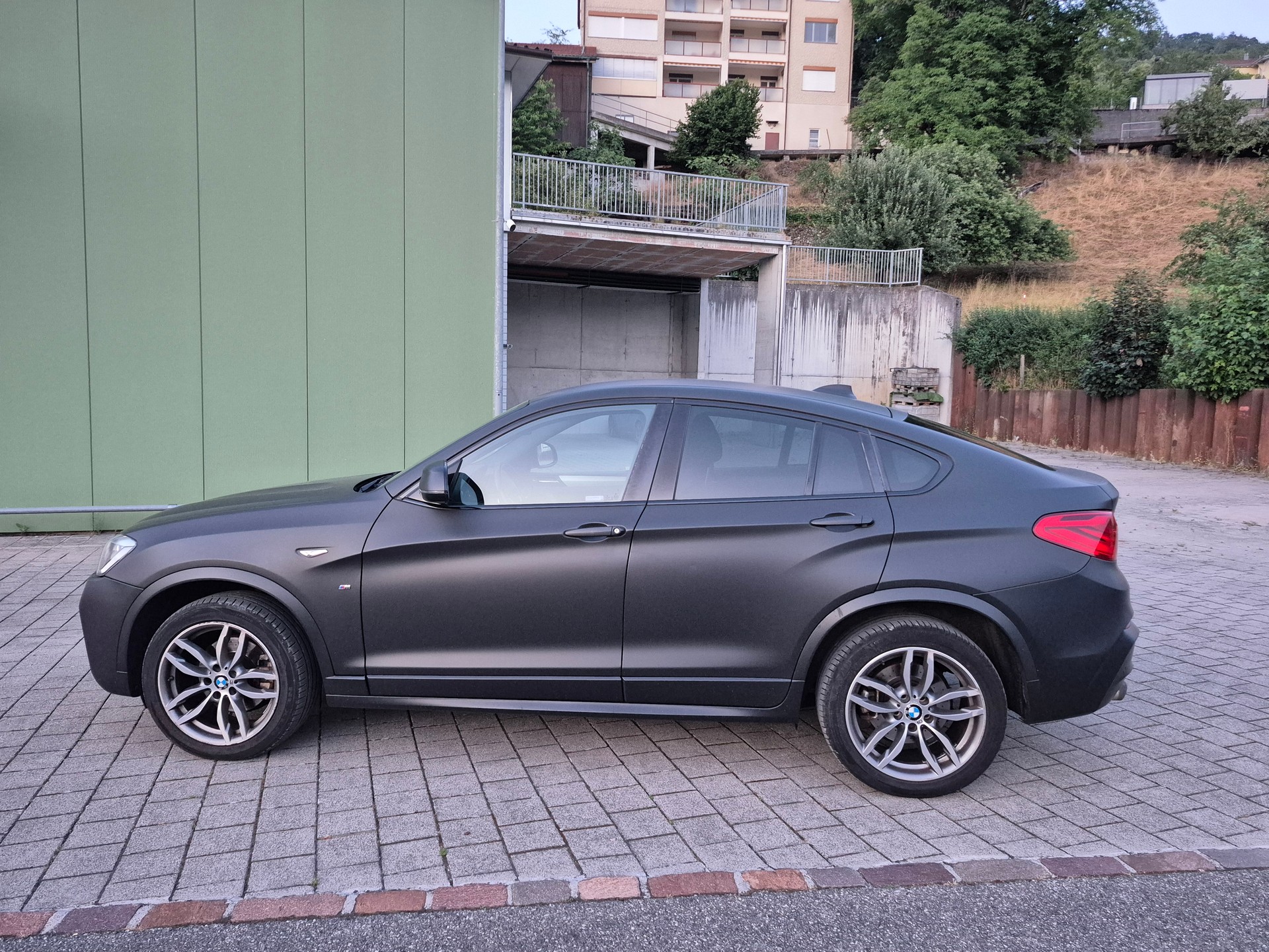 BMW X4 xDrive 20d M Sport Steptronic-image-6