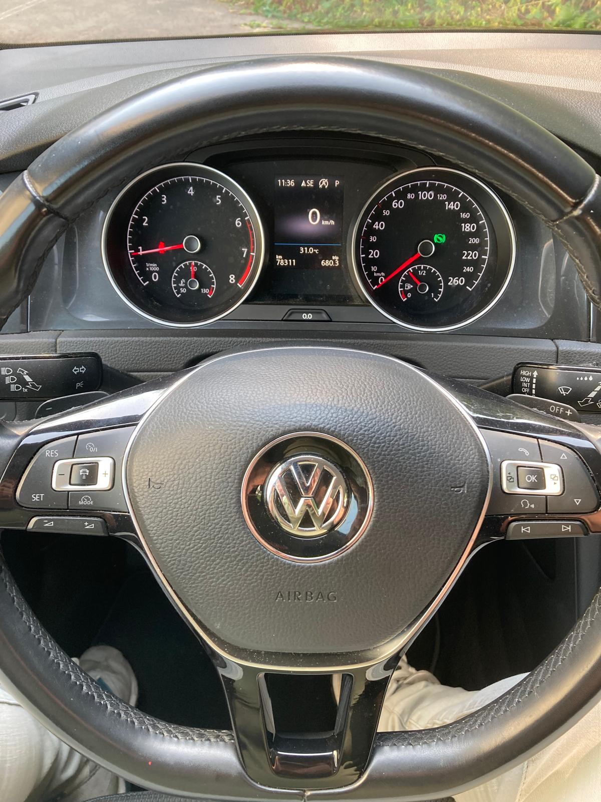 VW Golf 1.0 TSI Comfortline DSG-image-14