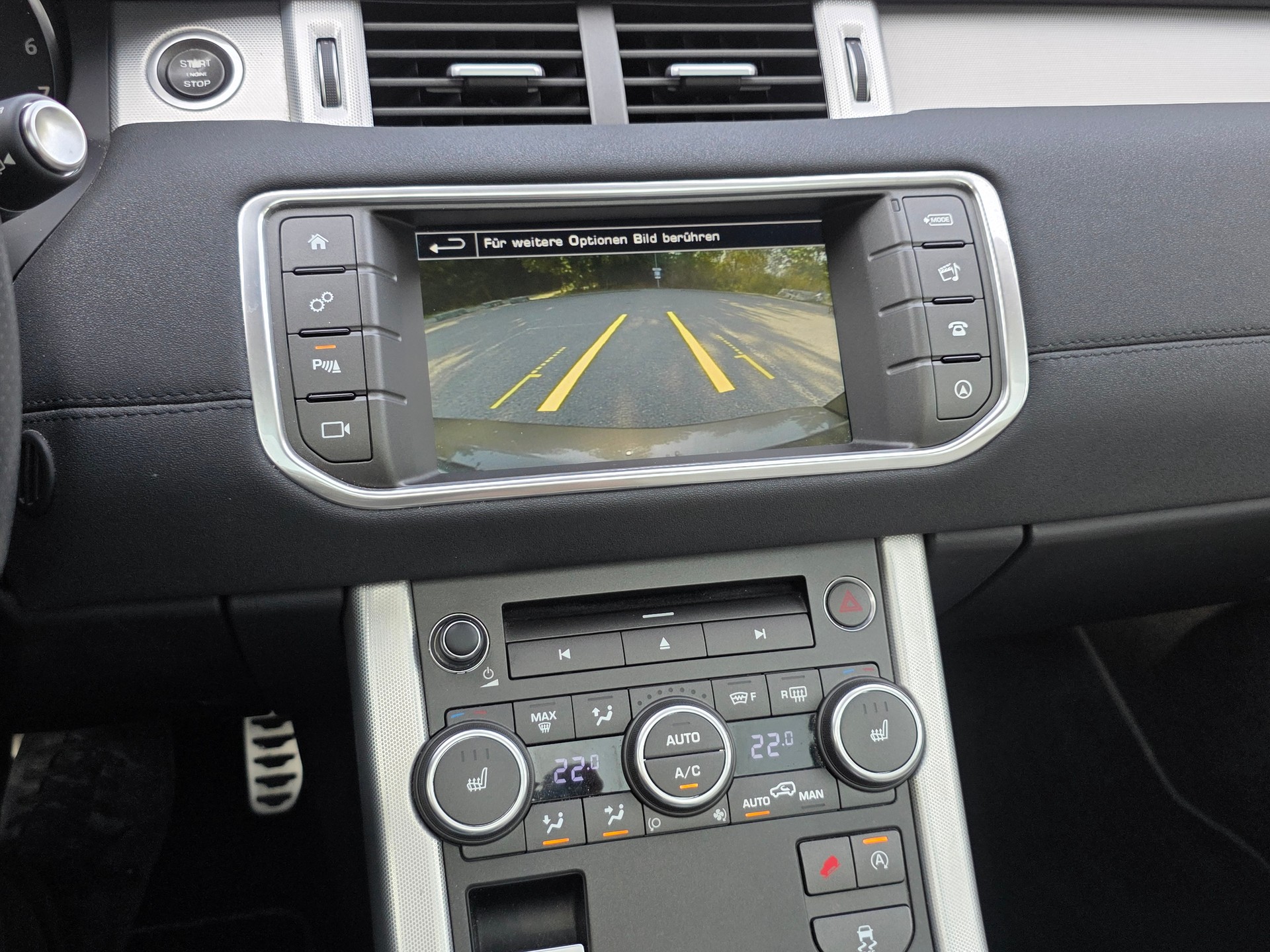 LAND ROVER Range Rover Evoque 2.0 Si4 HSE Dynamic AT9-image-15