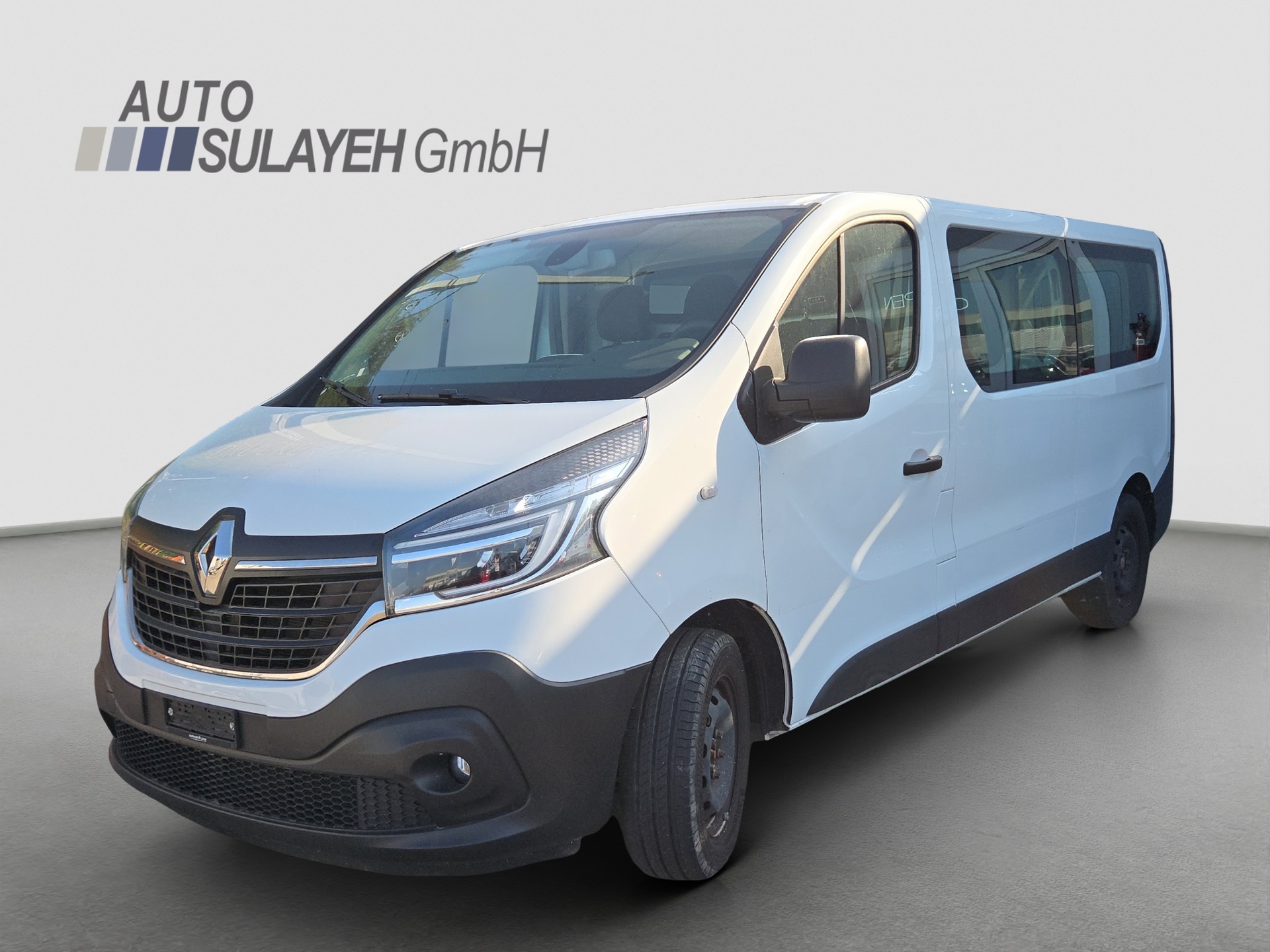 RENAULT Trafic 2.0 ENERGY dCi170 3.0t Business L2H1-image-0