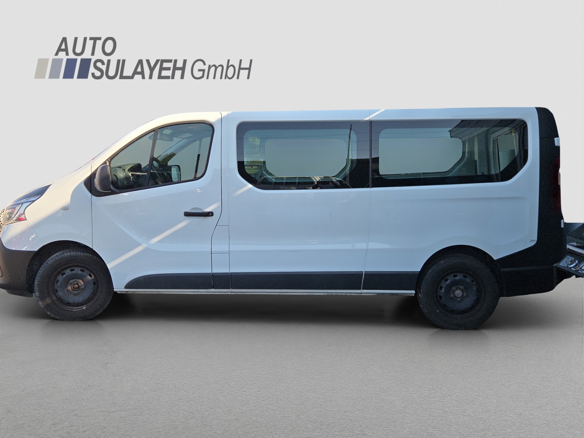 RENAULT Trafic 2.0 ENERGY dCi170 3.0t Business L2H1-image-6