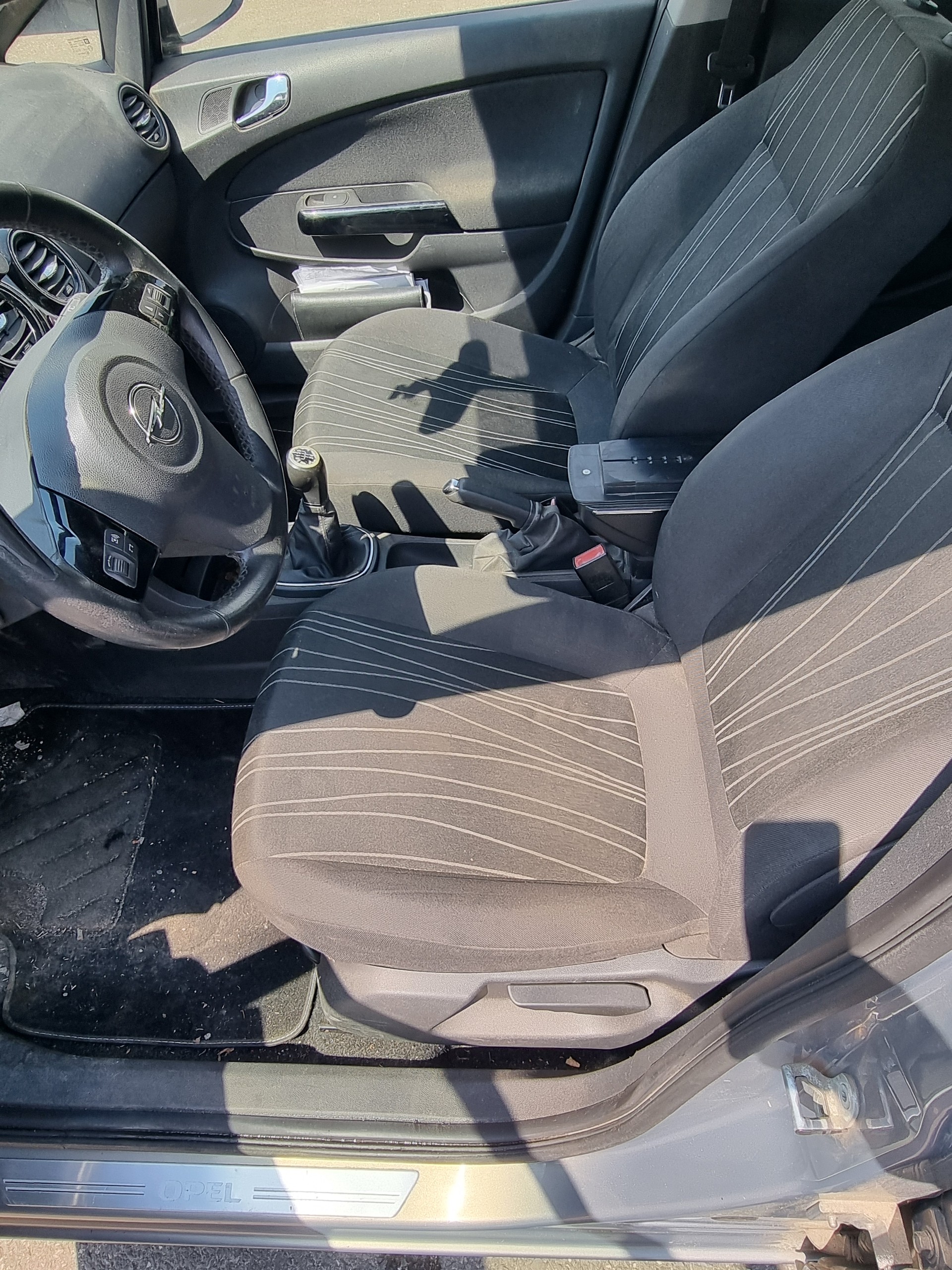 OPEL CORSA-image-10