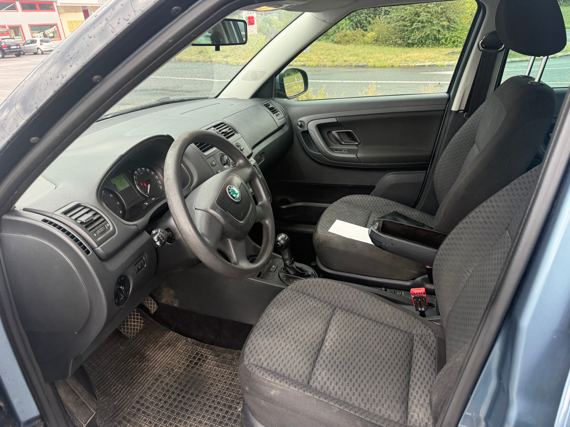SKODA Fabia 1.2 TSI Classic DSG-image-7