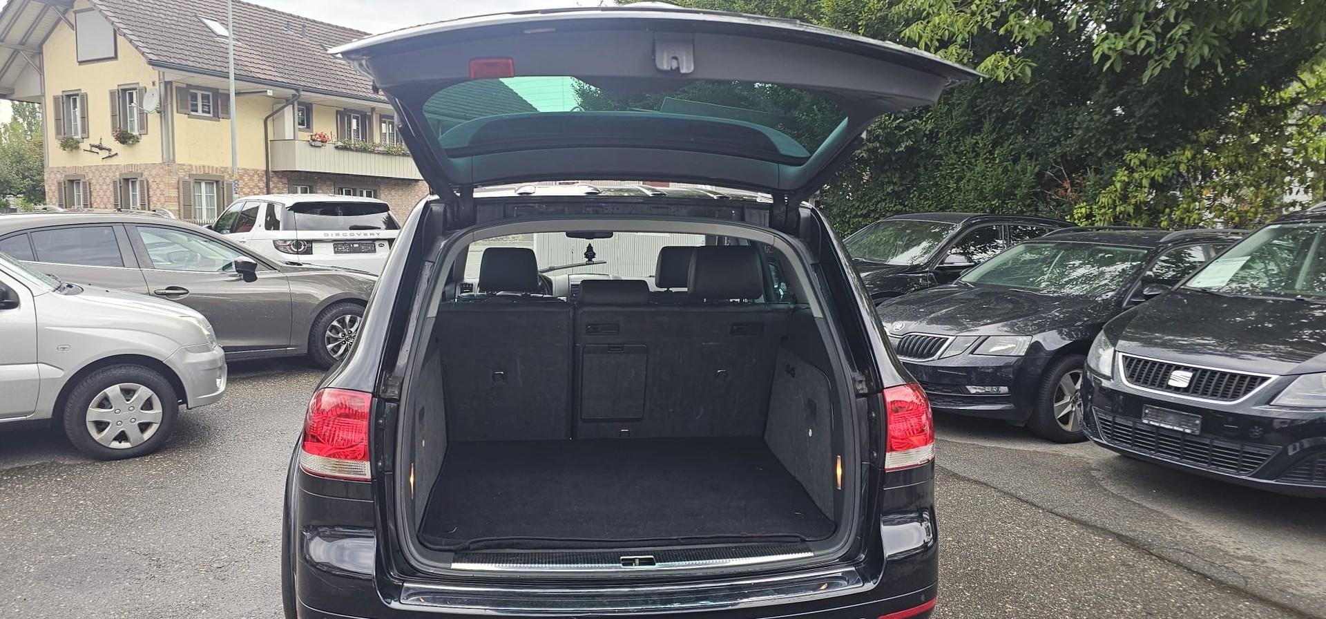 VW Touareg 3.0 TDI-image-8