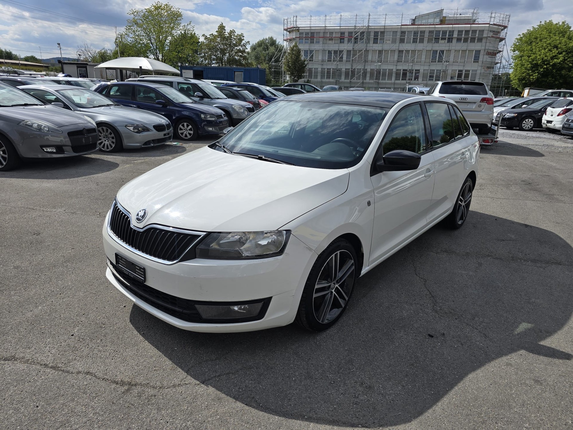SKODA Rapid Spaceback 1.2 TSI Elegance-image-2