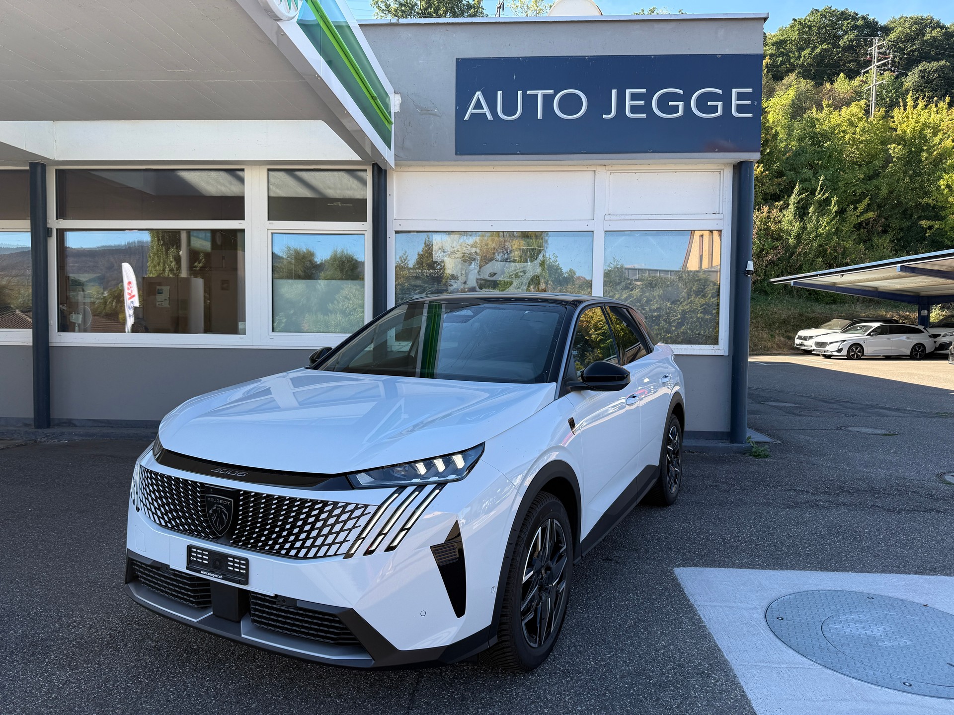 PEUGEOT 3008 145 e-DCS6 Hybrid GT-image-0