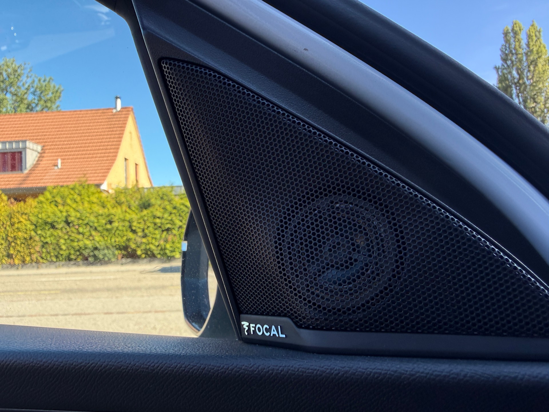 PEUGEOT 3008 145 e-DCS6 Hybrid GT-image-13